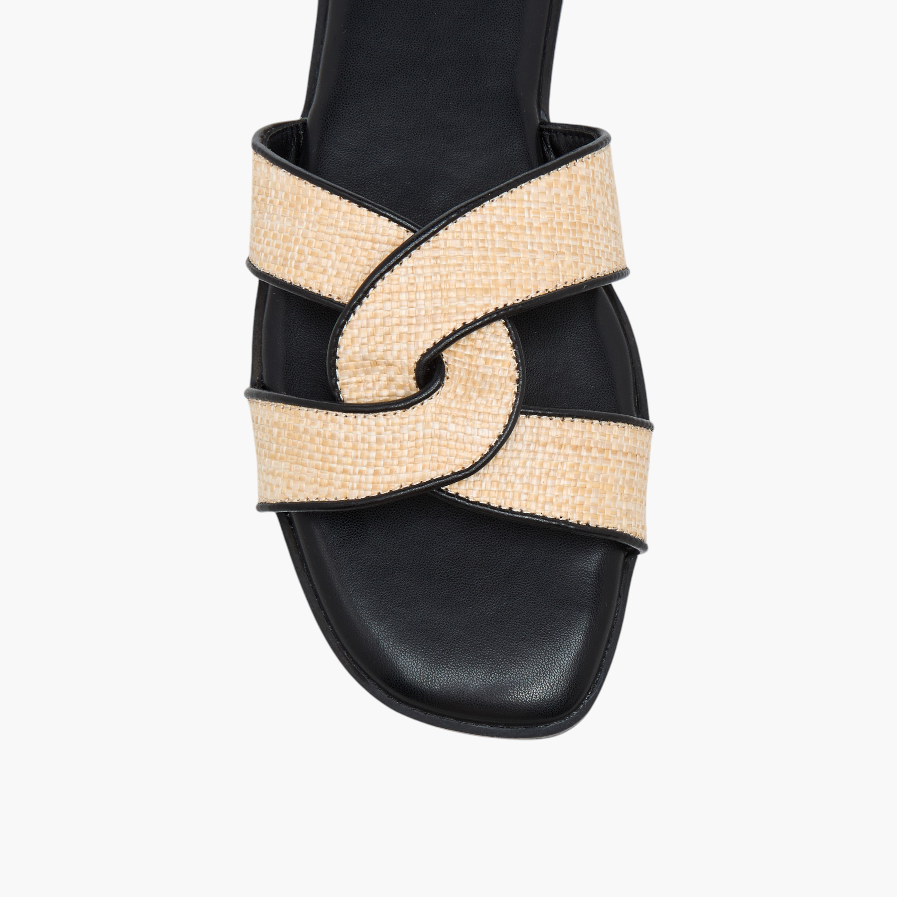 صندل نسائي مسطح بارز الملمس وسهل الارتداء من سيليست-women-shoes-flats-sandals-image-4