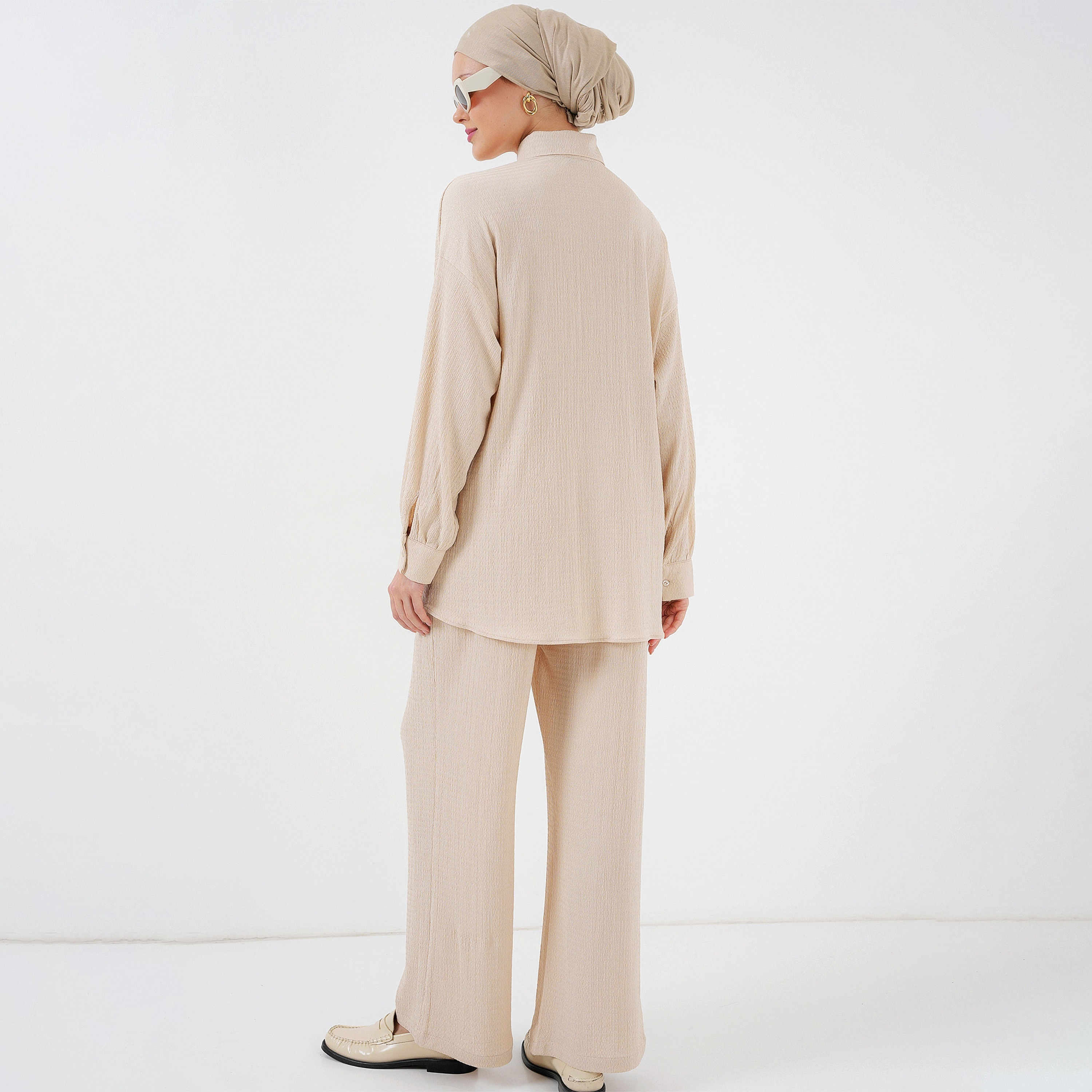 طقم نسائي بنسيج مزخرف، تونيك بأكمام منسدلة وسروال من بيجدارت-women-clothing-coordsets-image-11