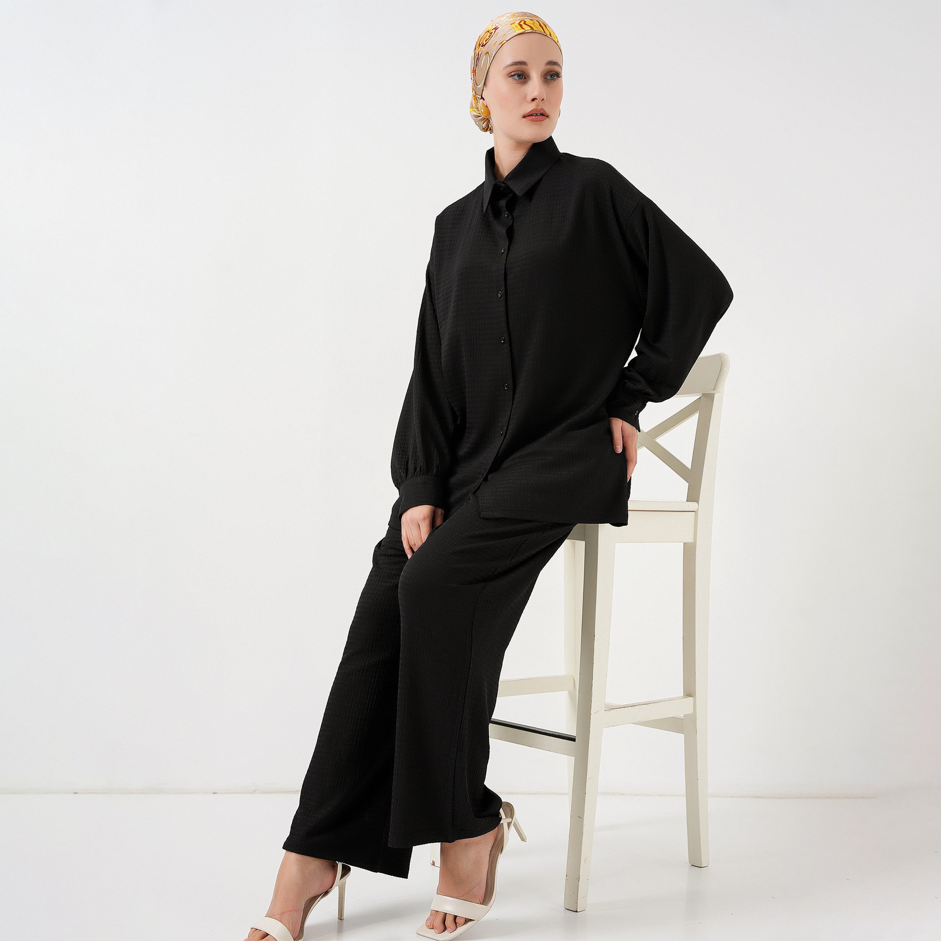 طقم نسائي بنسيج مزخرف، تونيك بأكمام منسدلة وسروال من بيجدارت-women-clothing-coordsets-image-14