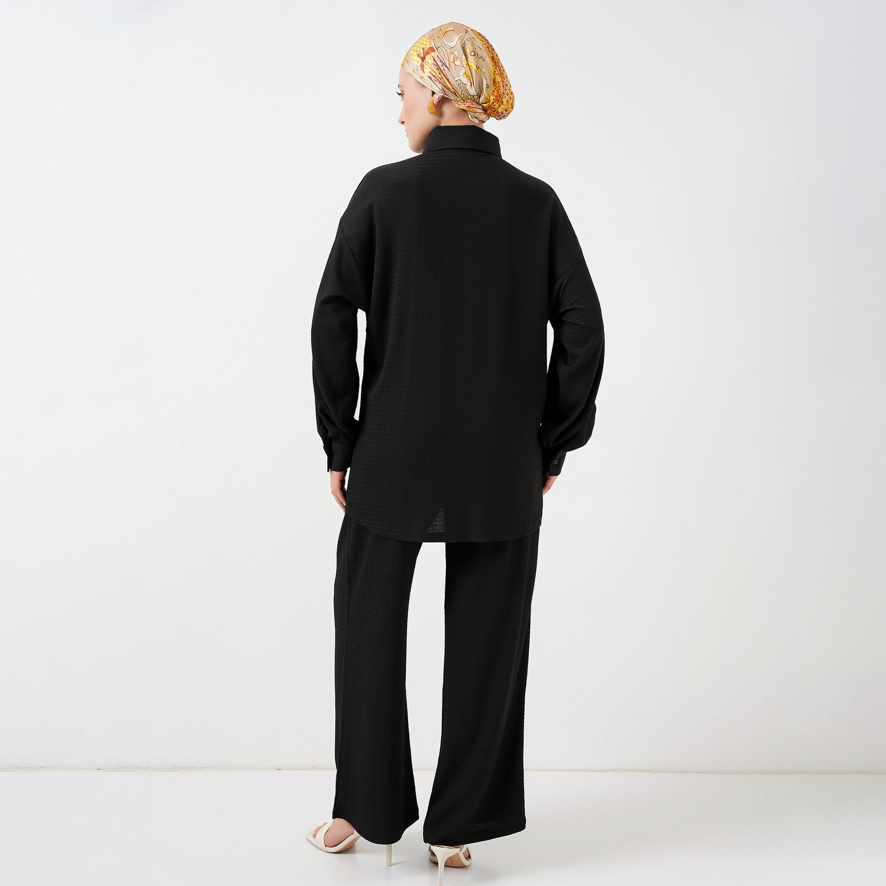 طقم نسائي بنسيج مزخرف، تونيك بأكمام منسدلة وسروال من بيجدارت-women-clothing-coordsets-image-17