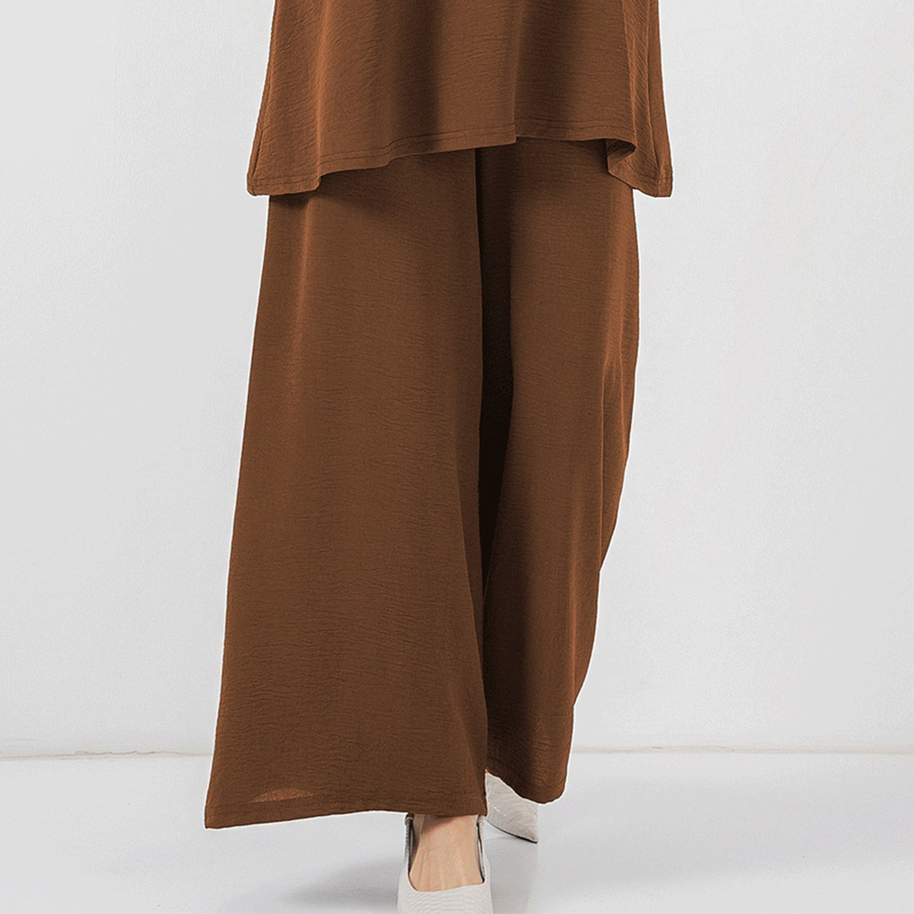 طقم نسائي بقميص تونيك بأكمام بالون منسوجة وبنطلون مع حجاب من بيجدارت-women-clothing-coordsets-image-13