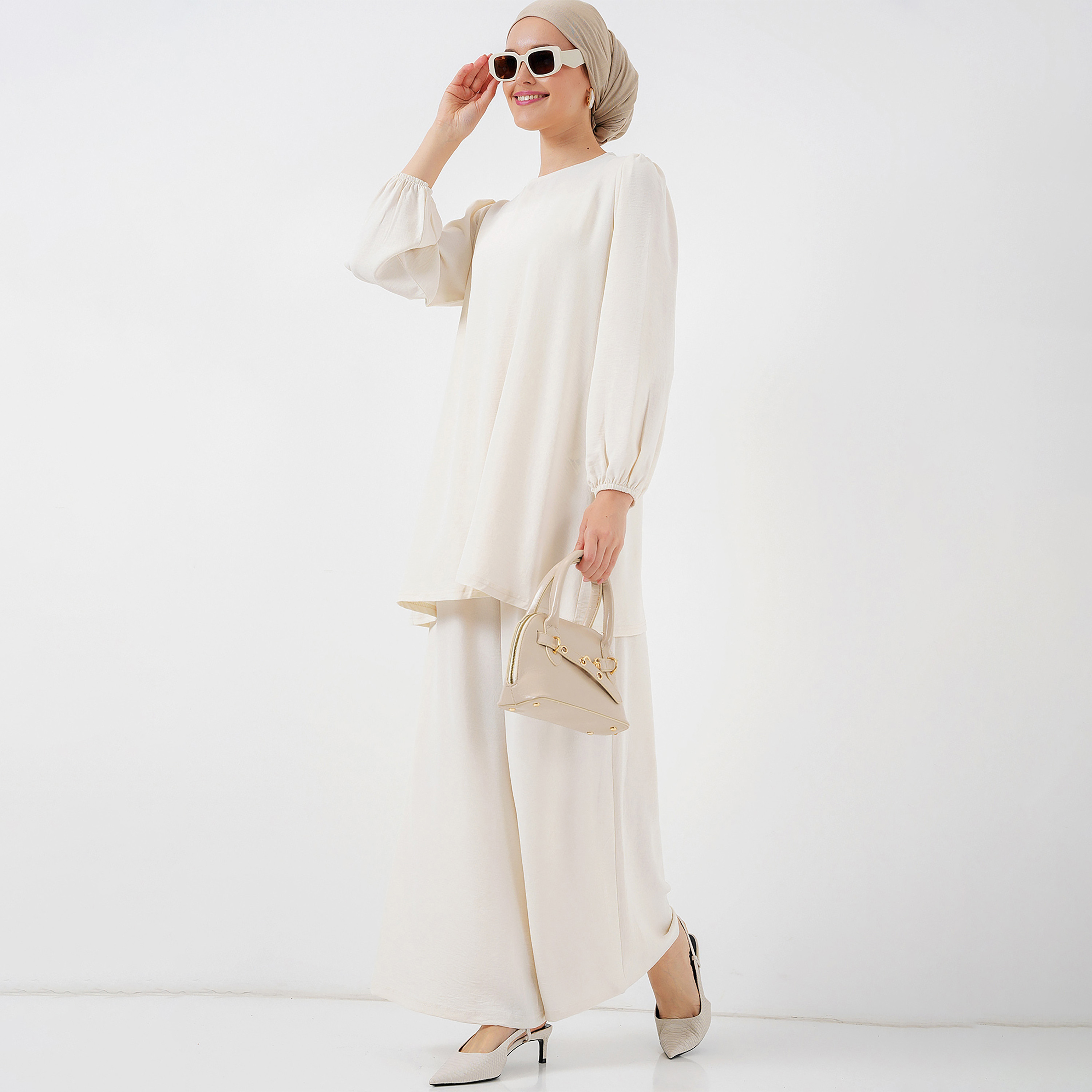 طقم نسائي بقميص تونيك بأكمام بالون منسوجة وبنطلون مع حجاب من بيجدارت-women-clothing-coordsets-image-33
