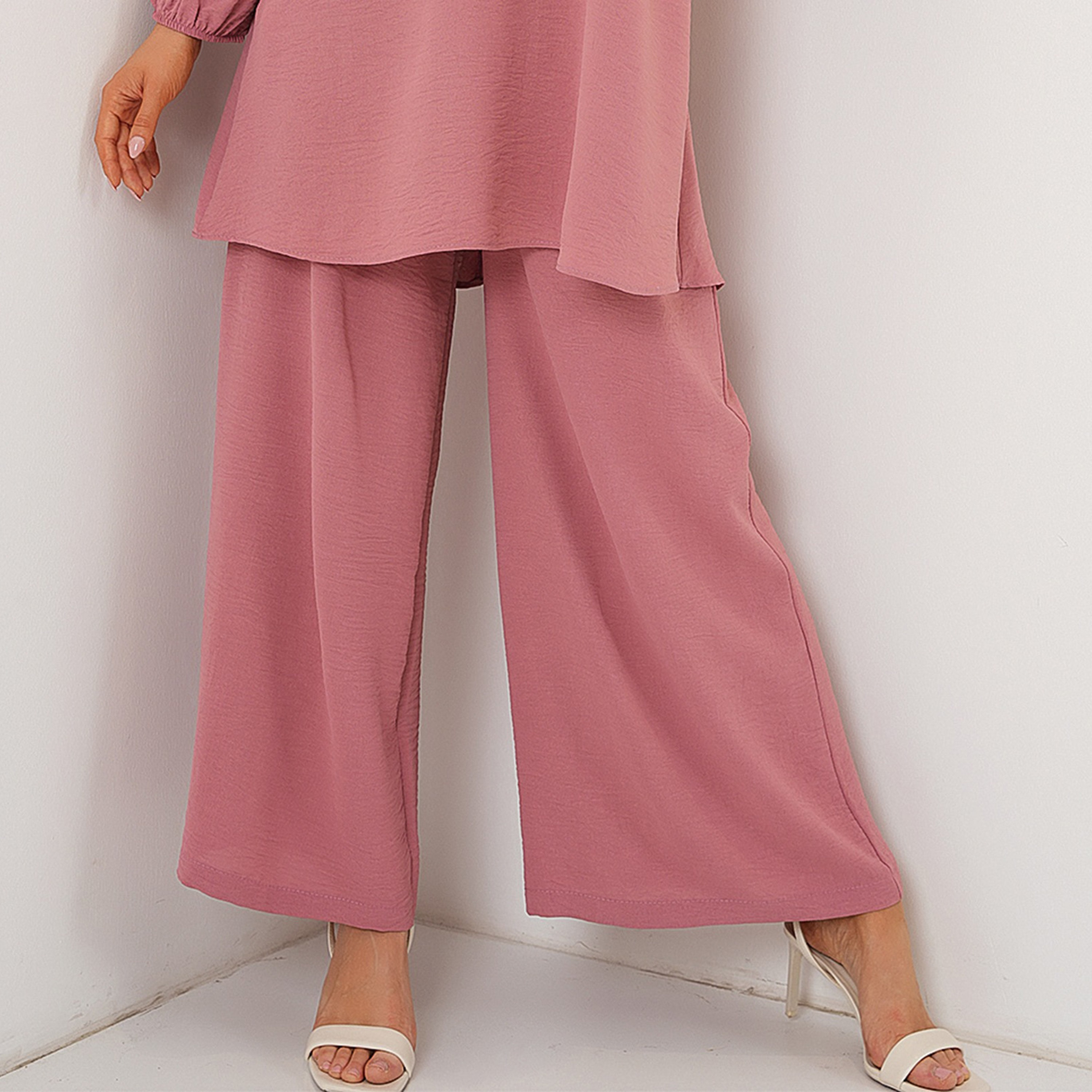 طقم نسائي بقميص تونيك بأكمام بالون منسوجة وبنطلون مع حجاب من بيجدارت-women-clothing-coordsets-image-29