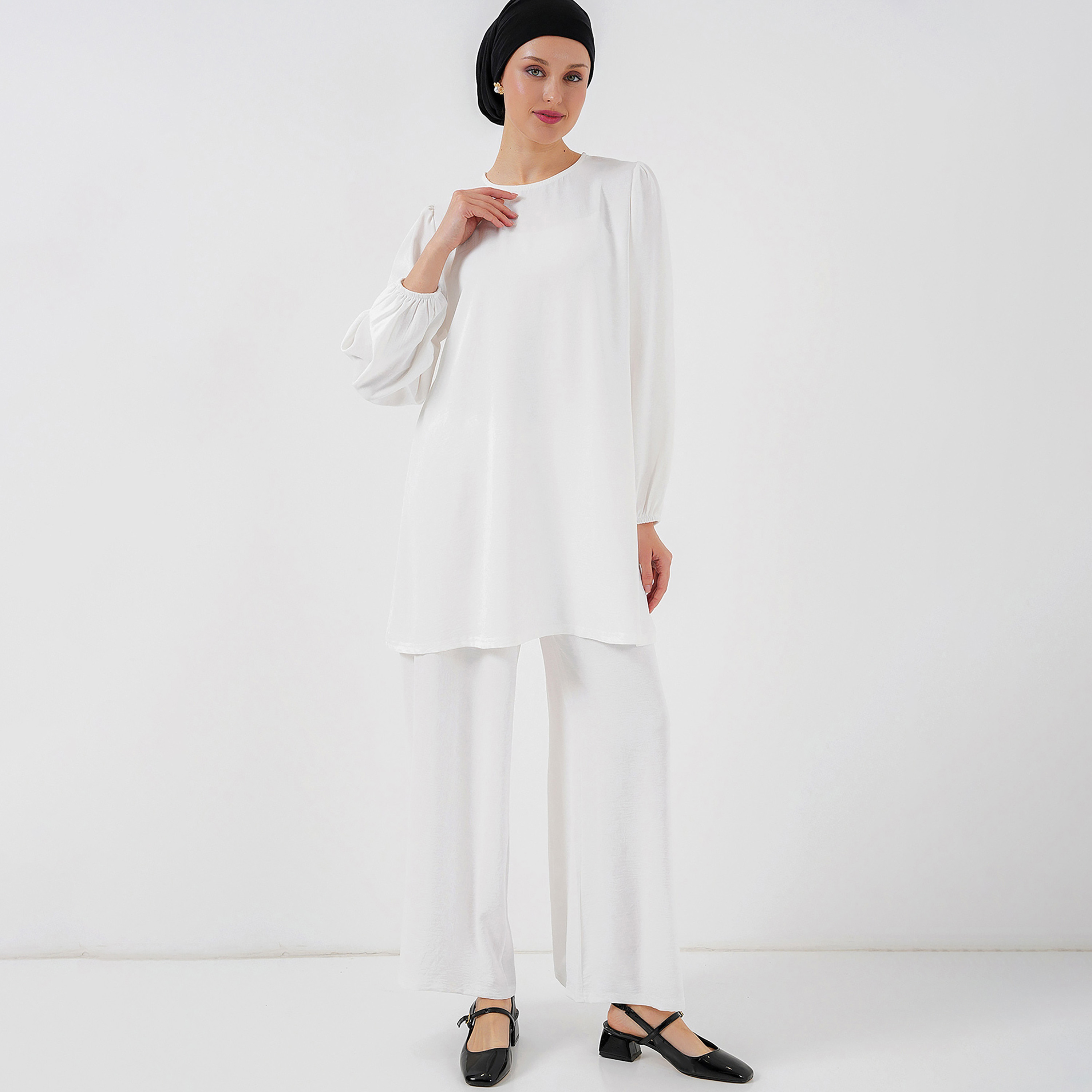 طقم نسائي بقميص تونيك بأكمام بالون منسوجة وبنطلون مع حجاب من بيجدارت-women-clothing-coordsets-image-39