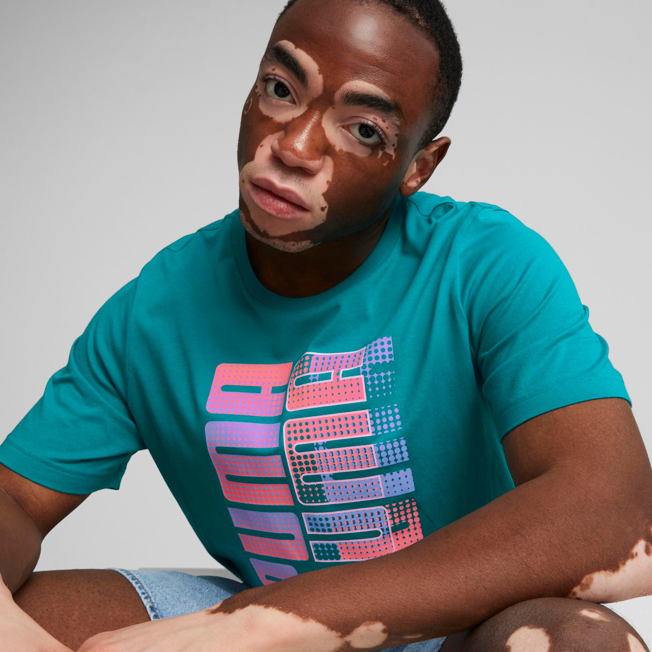تي شيرت بوما كلاش للرجال مع برسومات كلاش-men-clothing-sportswearandactivewear-tshirtsandpolos-image-9