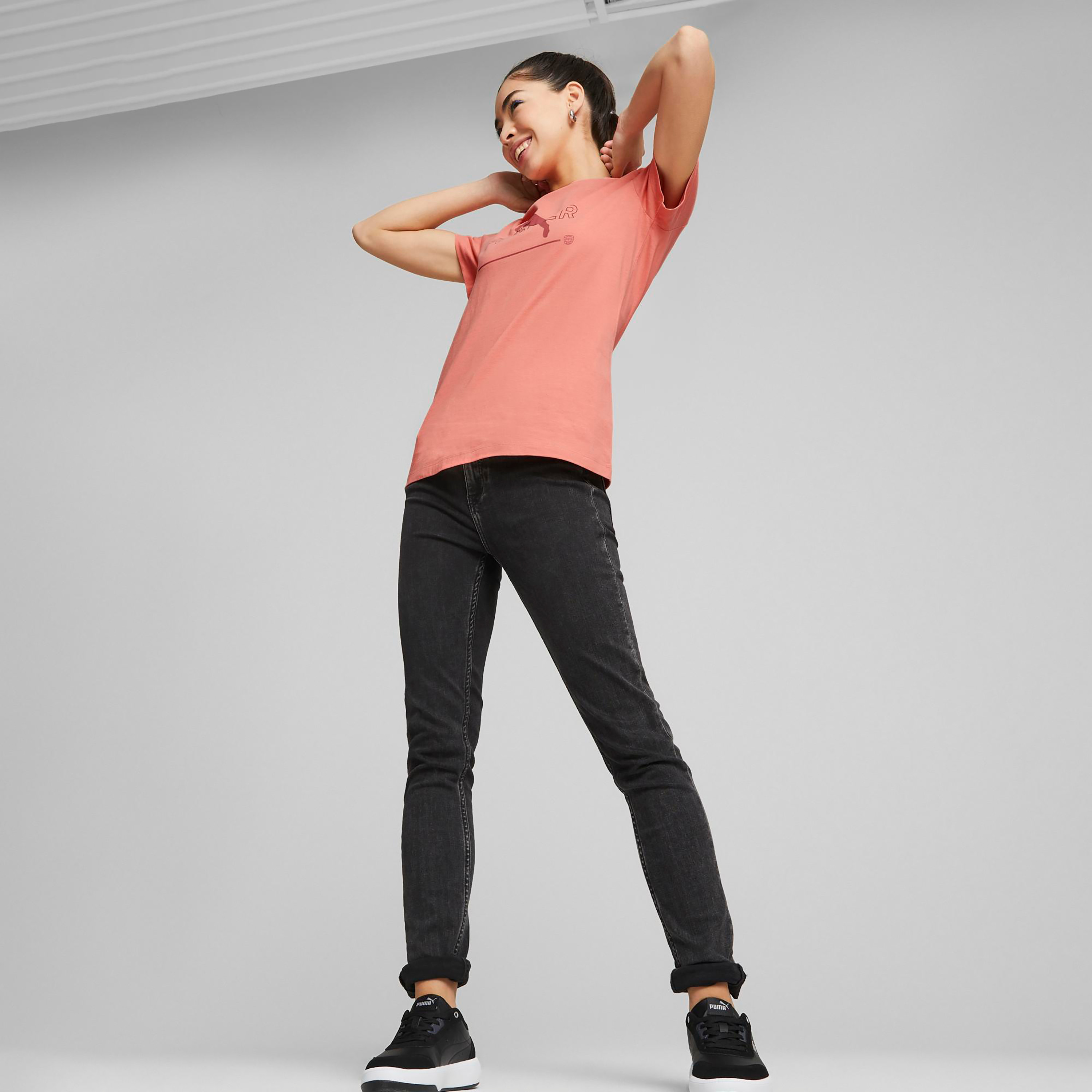 تي شيرت نسائي من بوما إيسينشال بيتر تي هيبيسكوس 67330148-sports-women-clothing-tshirtsandvests-image-2