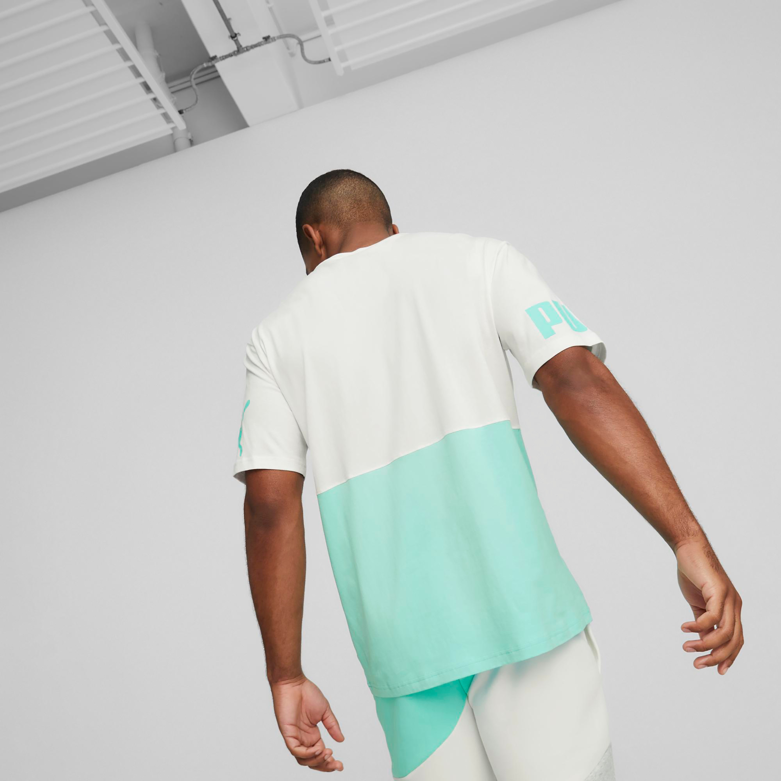 تي شيرت من بوما باور كولور بلوك للرجال 67332102-men-clothing-sportswearandactivewear-tshirtsandpolos-image-9