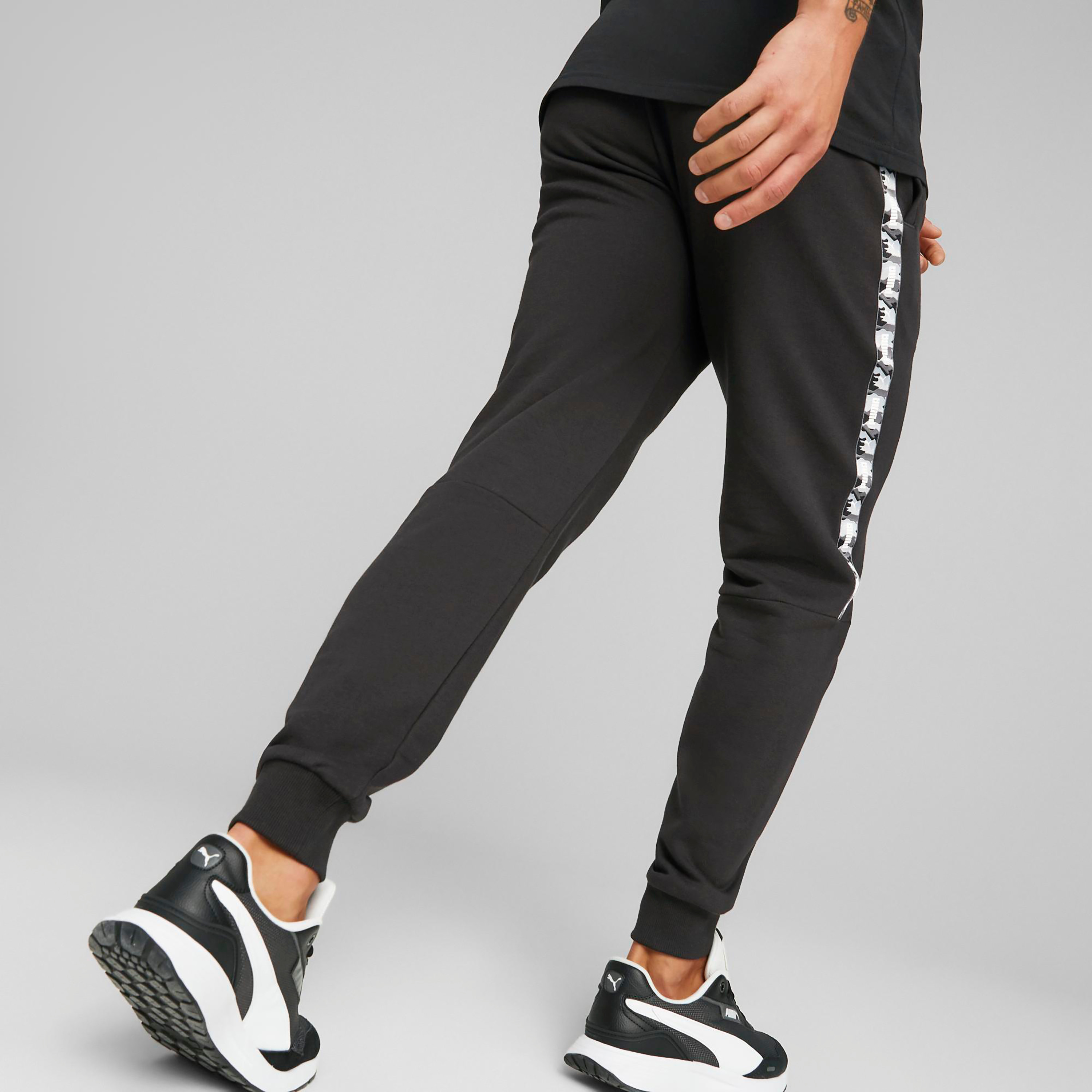 Puma Essential Tape Camo Men Sweatpants 67336201-men-clothing-sportswearandactivewear-bottoms-image-4