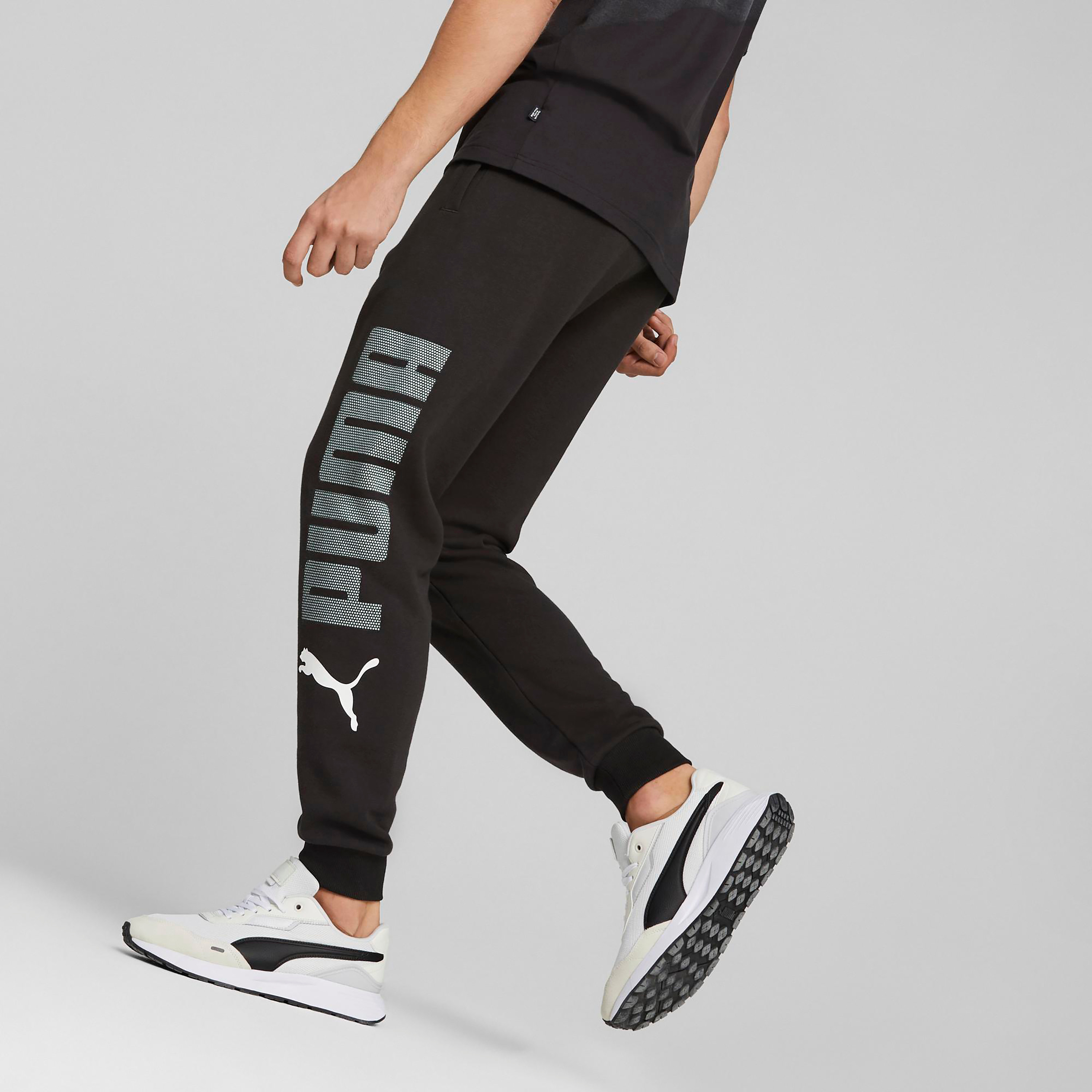 بنطال سويت بينت من بوما إسنشيال لوجو لاب للرجال 67337601-men-clothing-bottoms-joggers-image-4