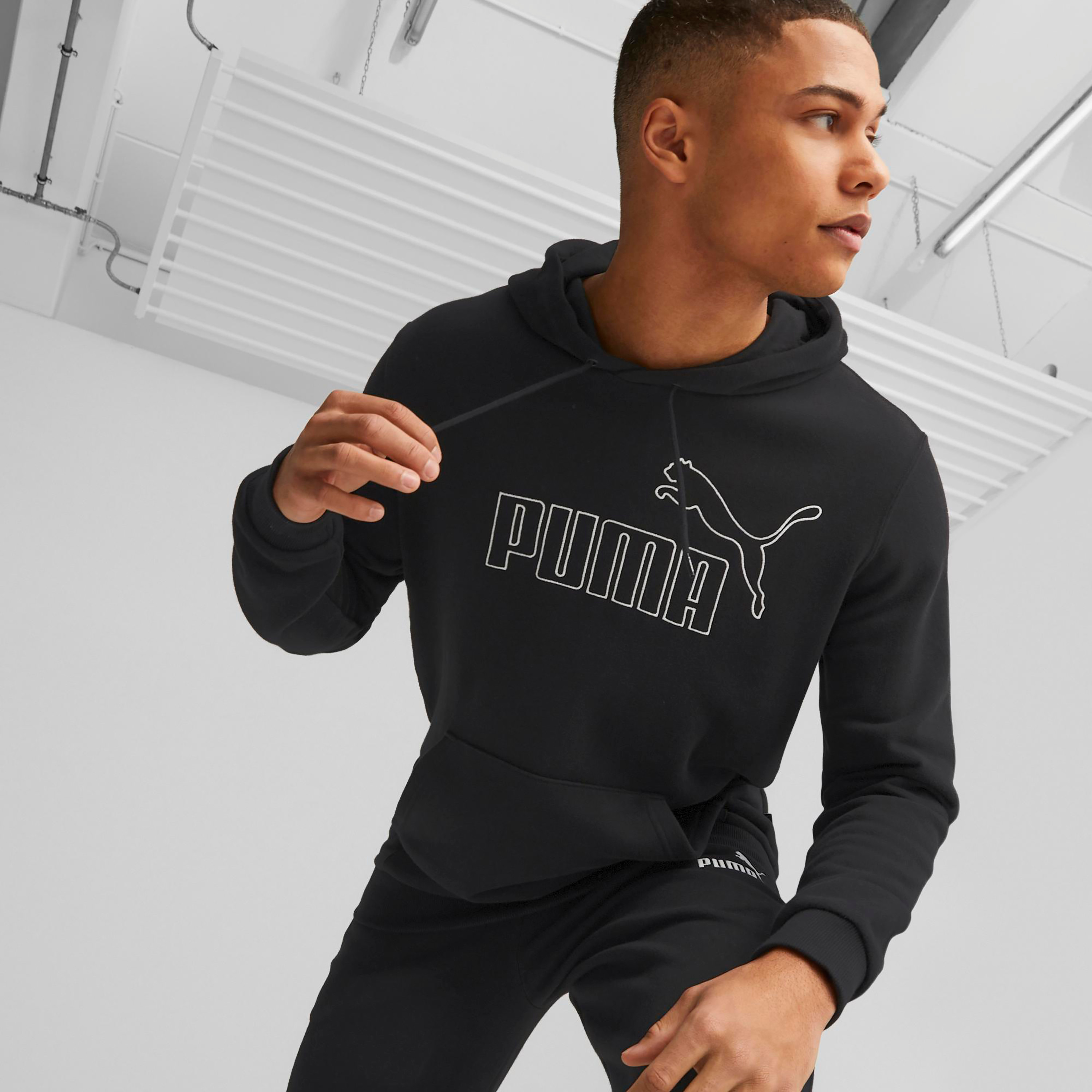 Puma Essential Elevated Hoodie Men Hoodie 67338701-men-clothing-sportswearandactivewear-hoodiesandsweatshirts-image-1