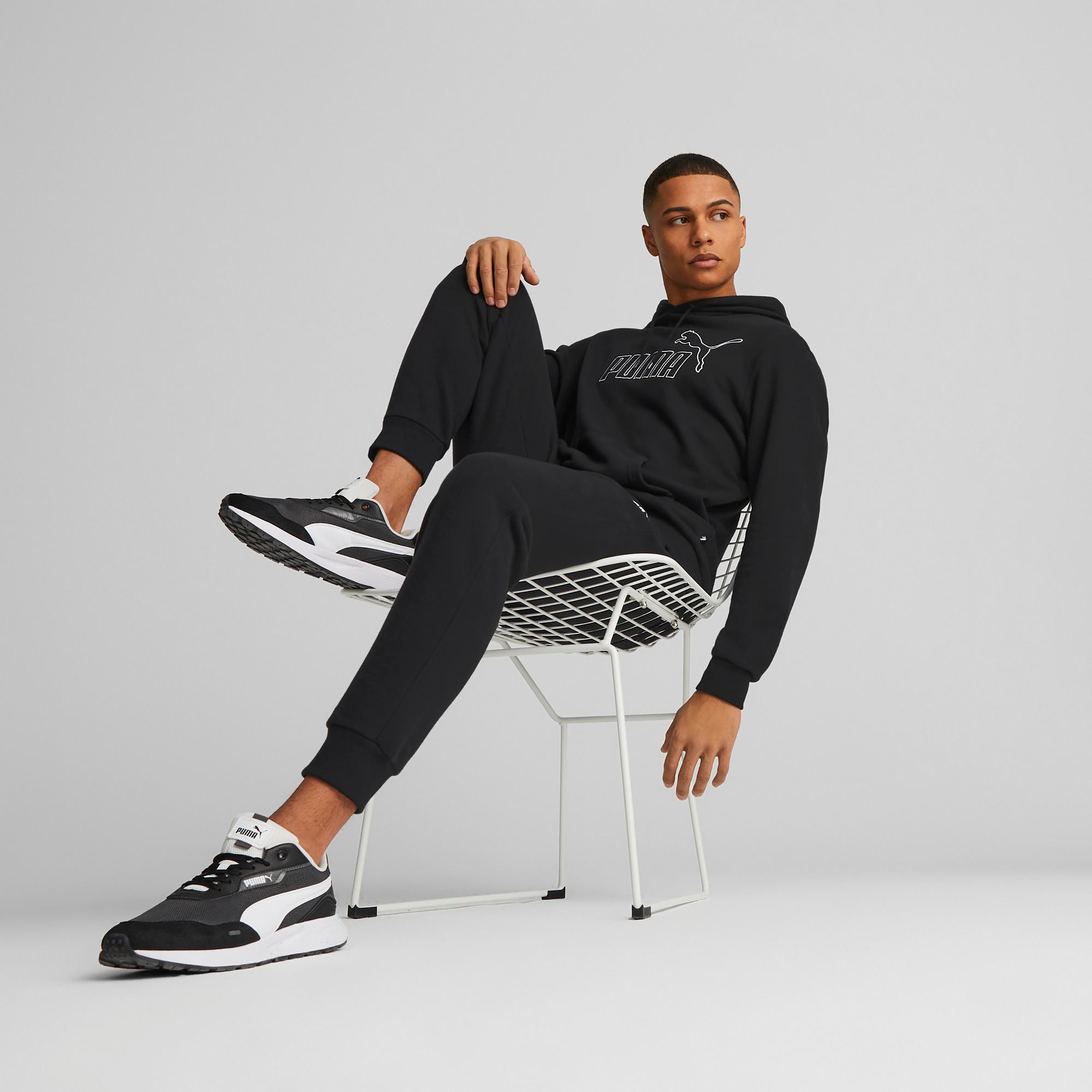 هودي من بوما إسينشال إليفيتد للرجال 67338701-men-clothing-sportswearandactivewear-hoodiesandsweatshirts-image-2