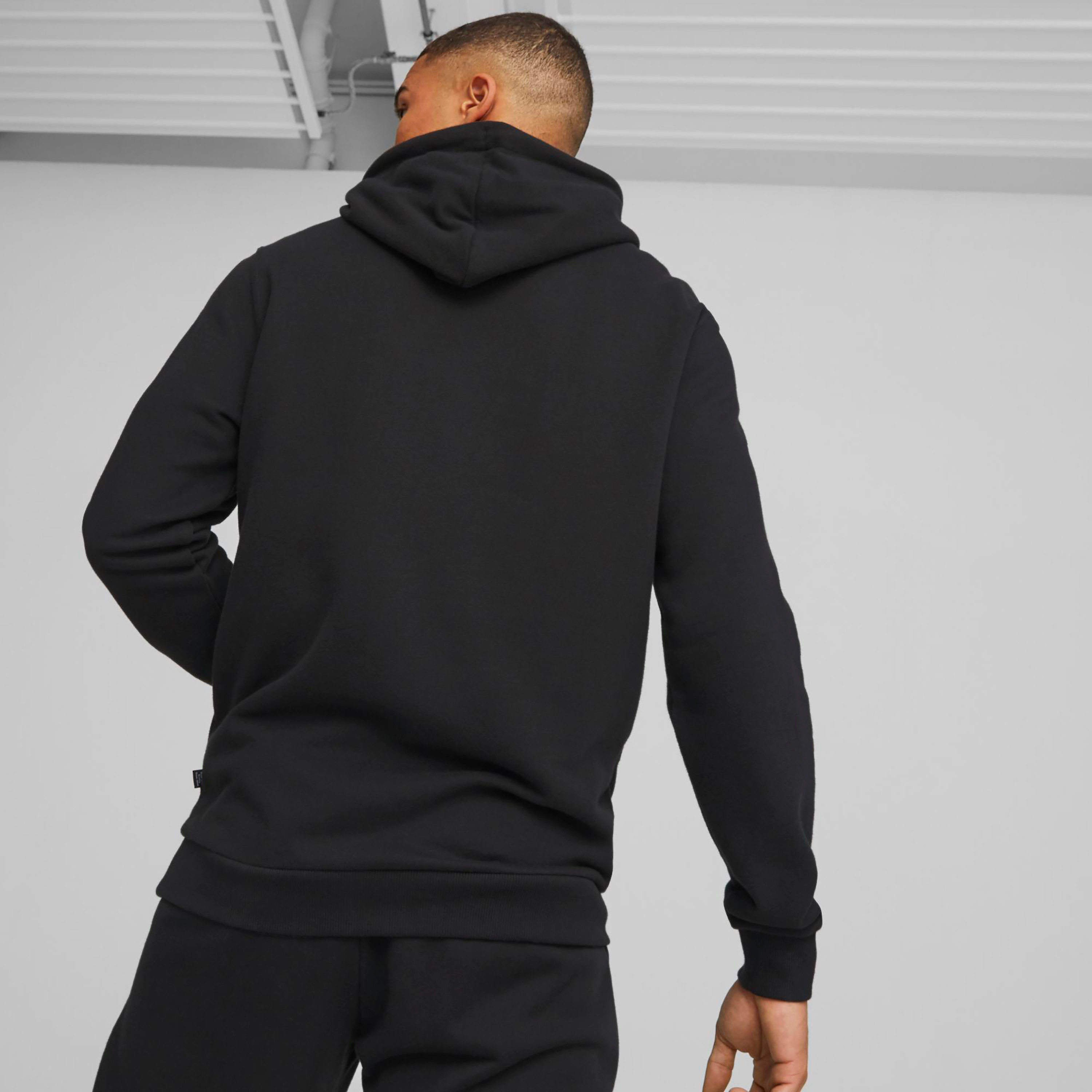 Puma Essential Elevated Hoodie Men Hoodie 67338701-men-clothing-sportswearandactivewear-hoodiesandsweatshirts-image-4
