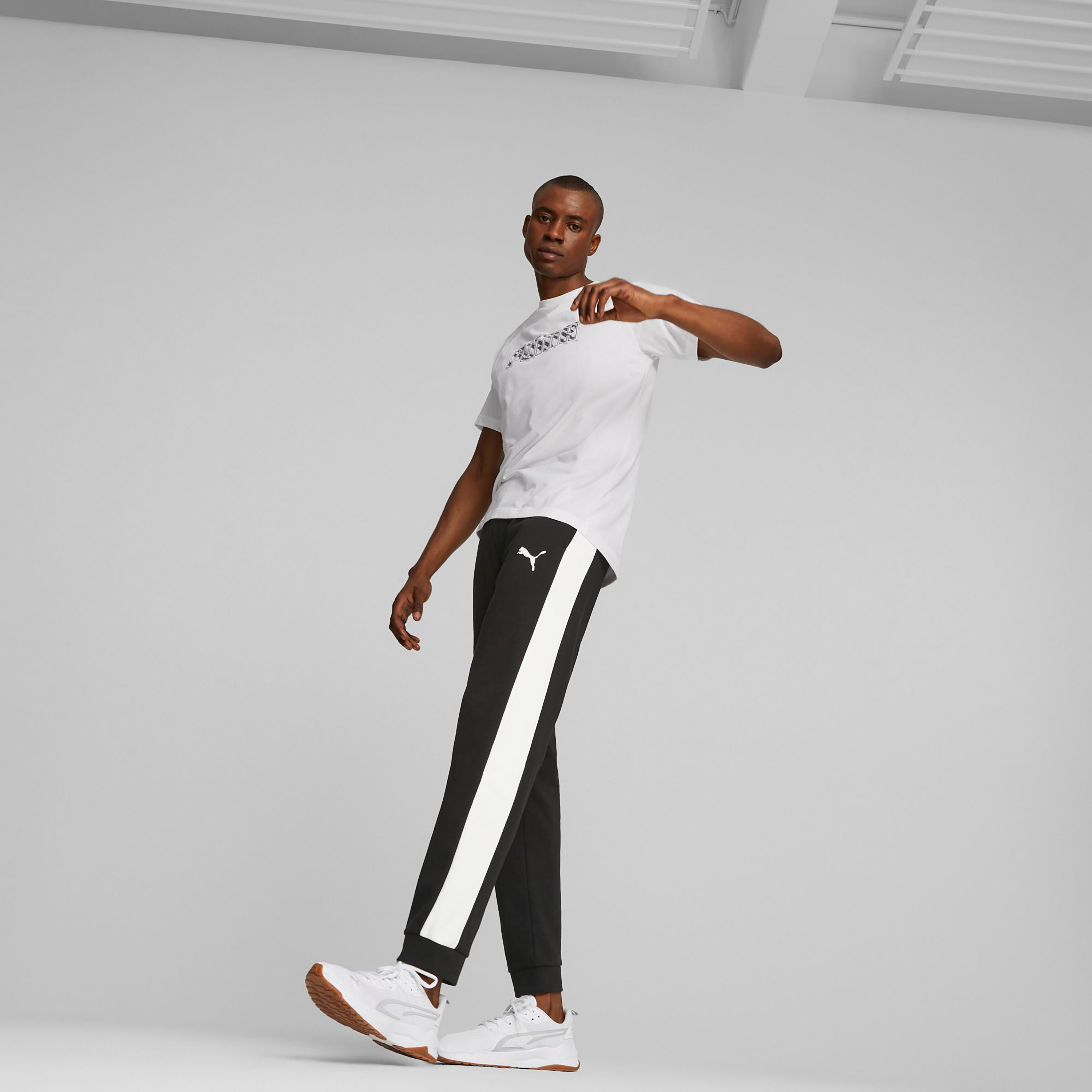 بنطال سويت بينت دينا ميكس من بوما للرجال 67339301-men-clothing-sportswearandactivewear-bottoms-image-2