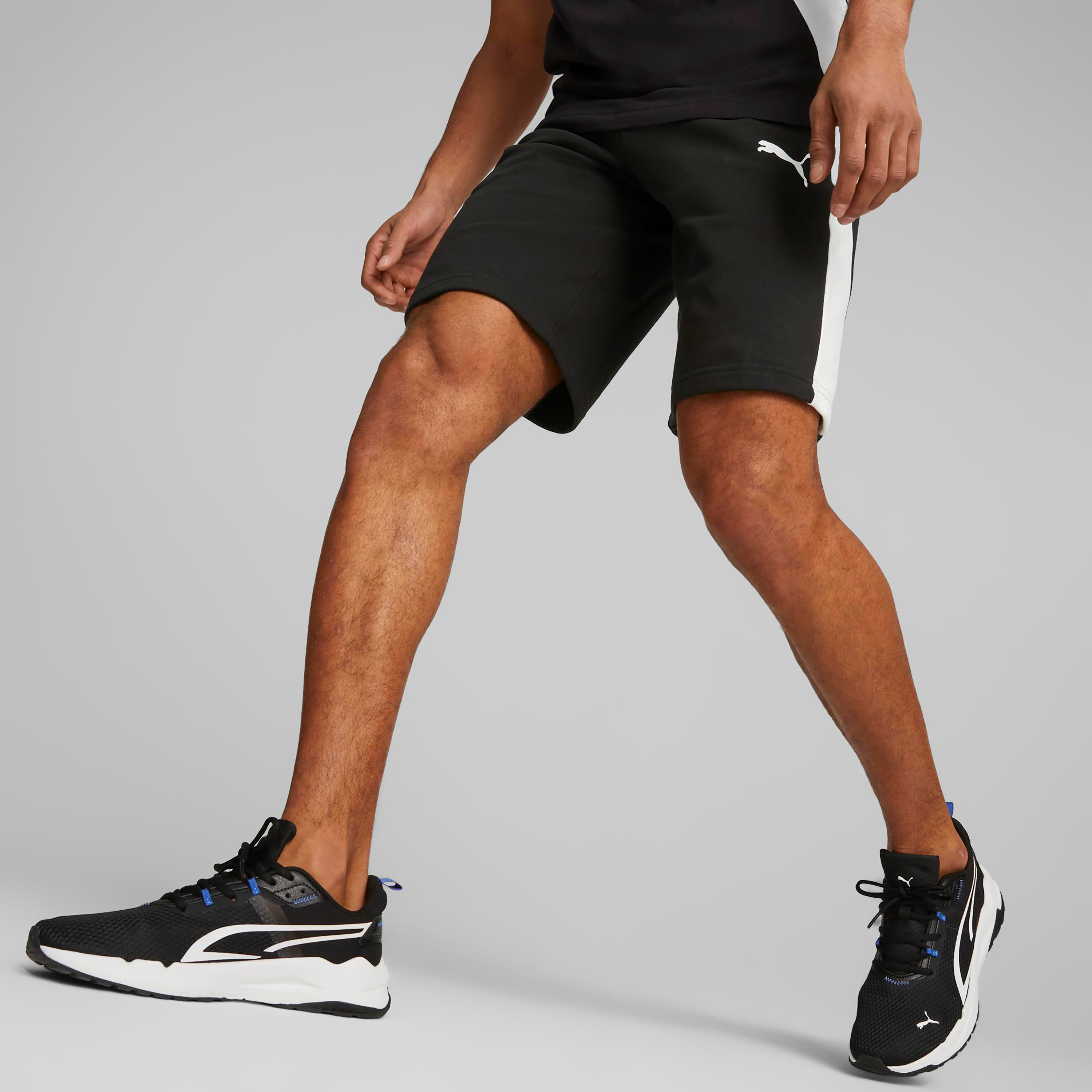 شورتس دينا ميكس من بوما للرجال 67339401-men-clothing-bottoms-shorts-image-1