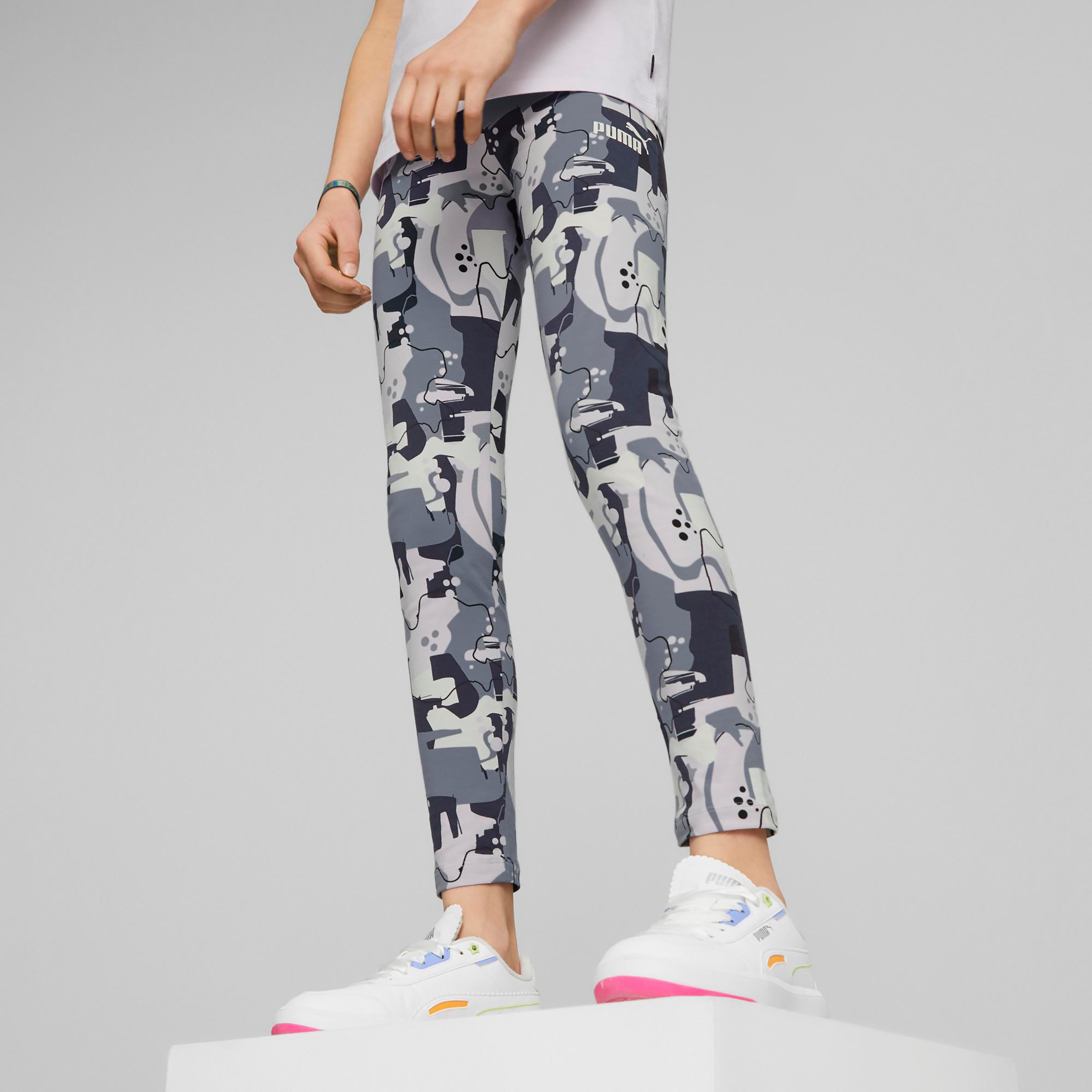 بنطلون ضيق من بوما إسنشيال ستريت آرت أوب للأطفال 67351301-girls-clothing-sportswear-bottoms-image-1