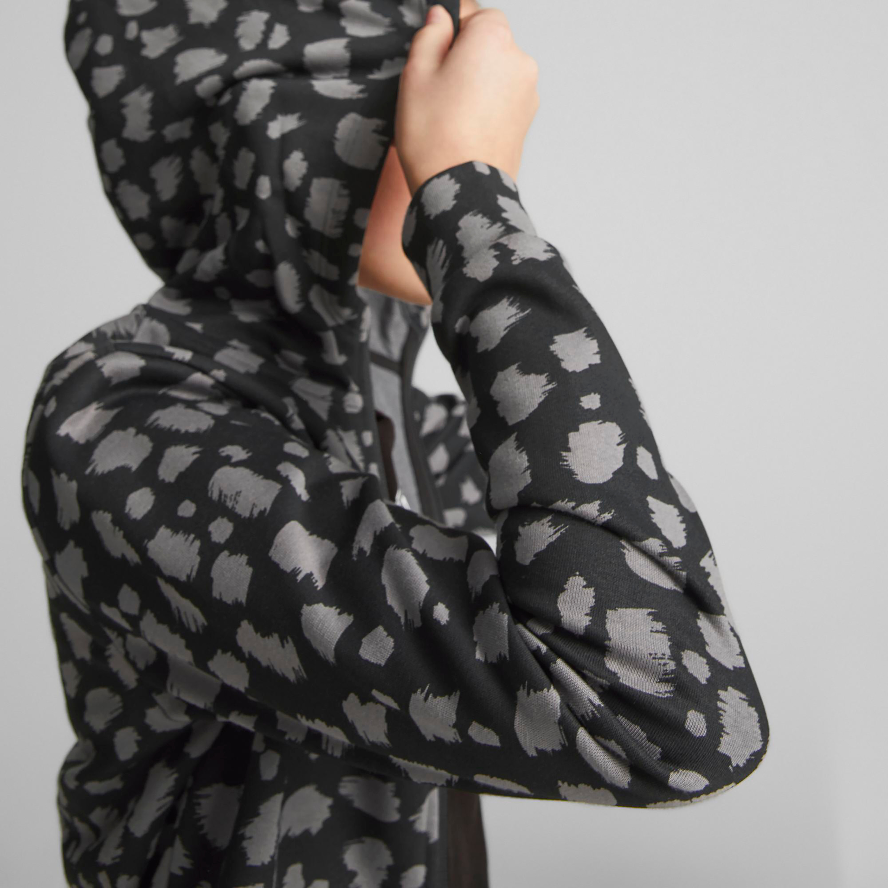 هودي للأطفال بسحّاب كامل من بوما إسينشال أنيمال اوب 67351701-girls-clothing-sportswear-jackets-image-3