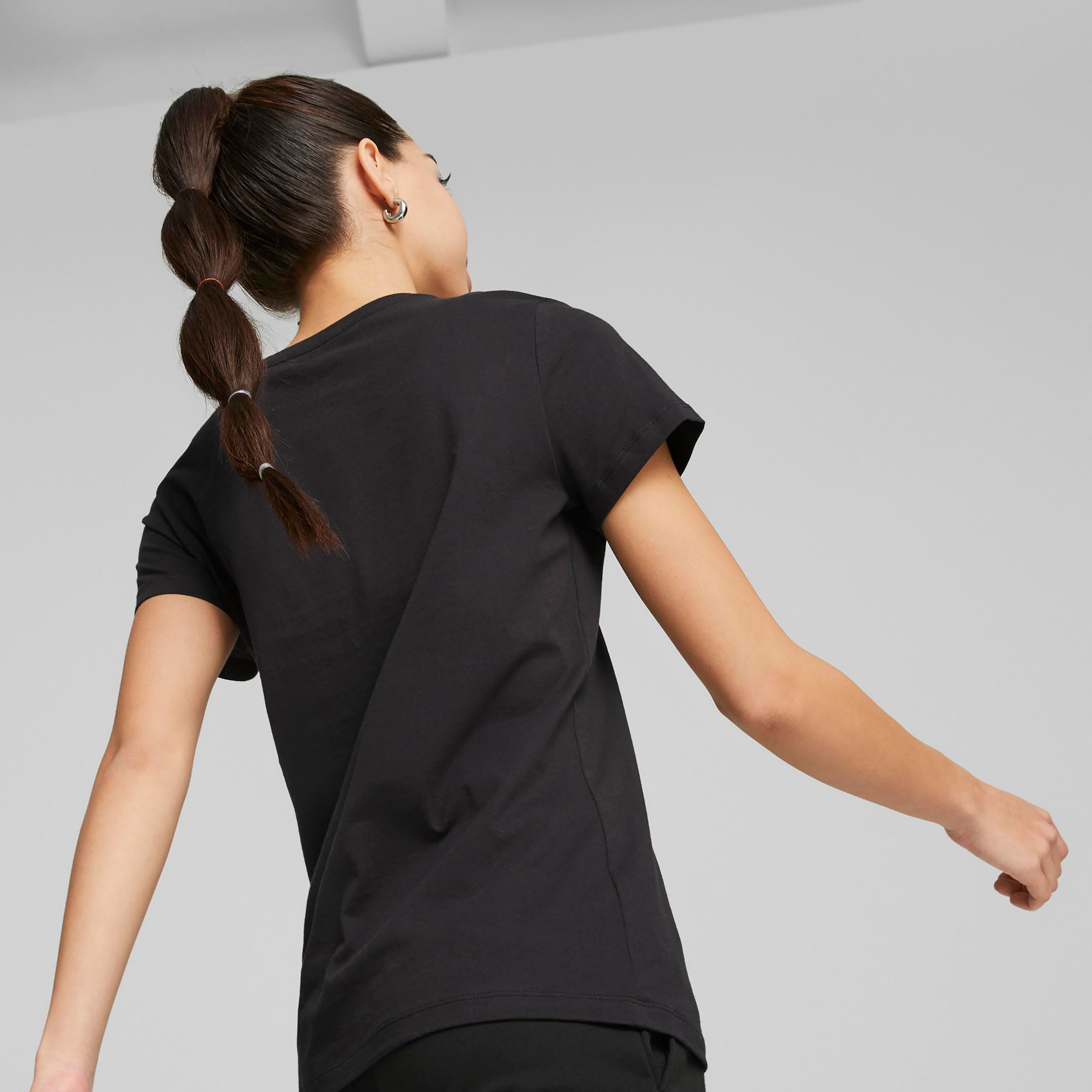 تي شيرت من بوما إسنشيال لوجو باور للنساء  67367701-women-clothing-tshirts-image-4