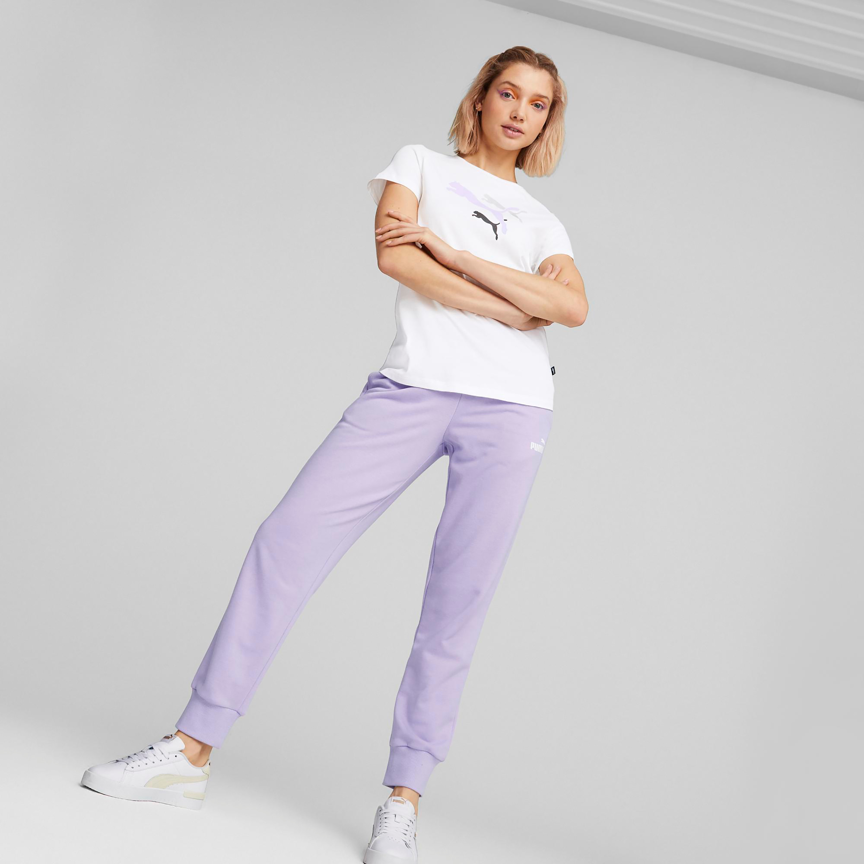 تي شيرت من بوما إسنشيال لوجو باور للنساء  67367701-women-clothing-tshirts-image-7