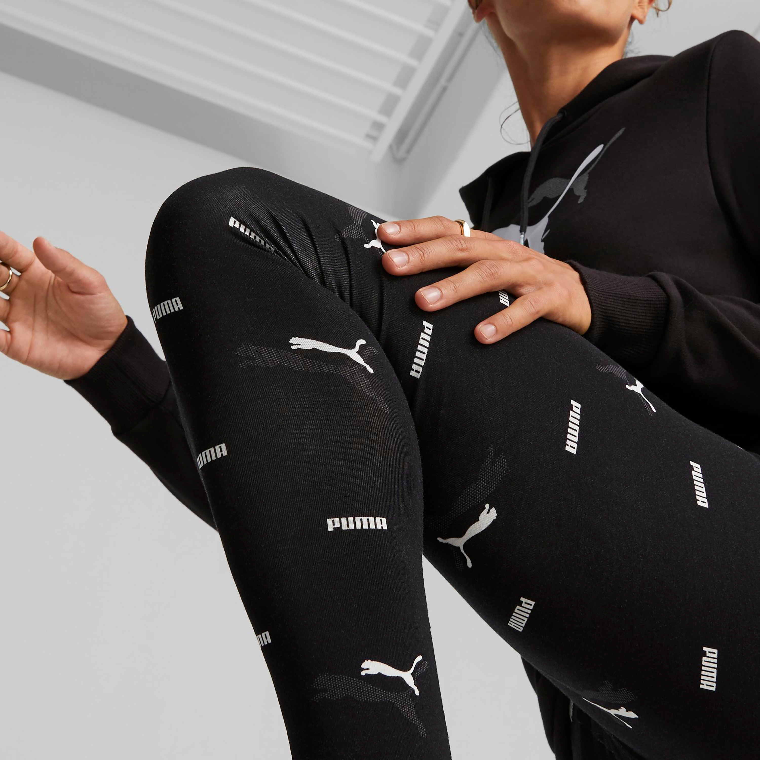Puma Essential Logo Power Aop Women Leggings 67368601-women-clothing-sportswearandactivewear-bottoms-image-3
