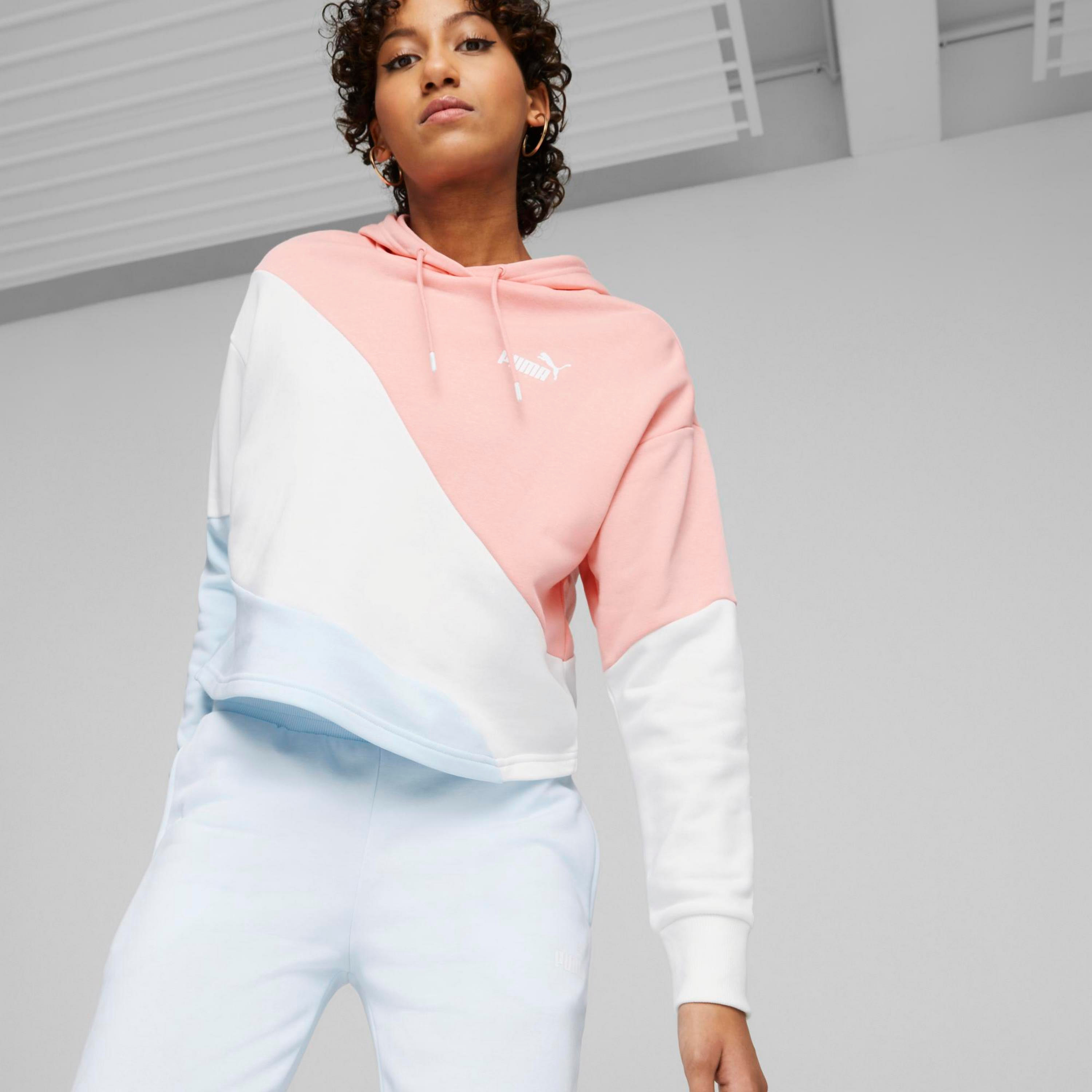 هودي من بوما باور كات للأطفال للنساء | 673977-sports-women-clothing-hoodiesandsweatshirts-image-1