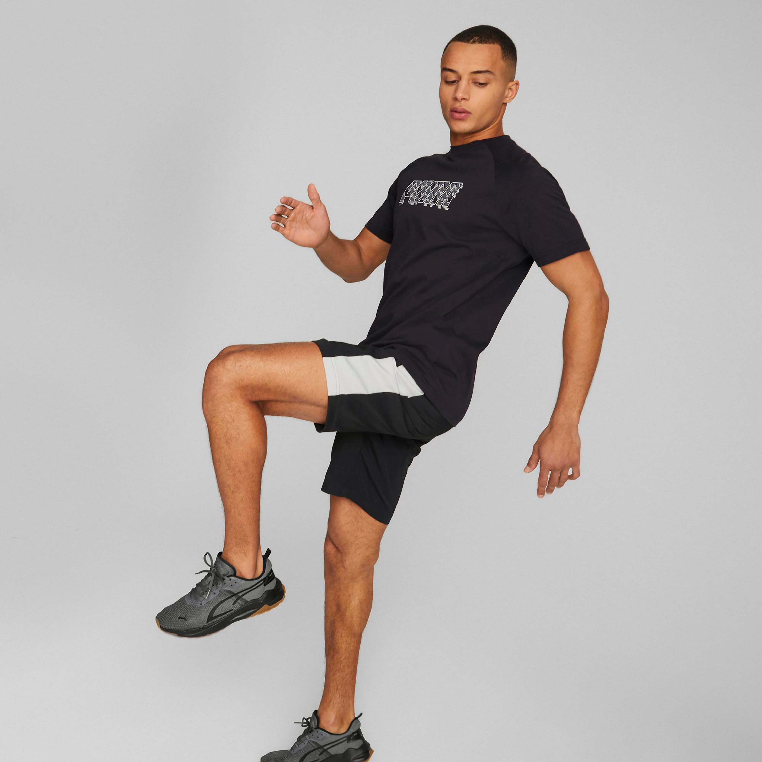 Puma Dyna-Mix Graphic Men T-Shirt 67421101-men-clothing-sportswearandactivewear-tshirtsandpolos-image-2