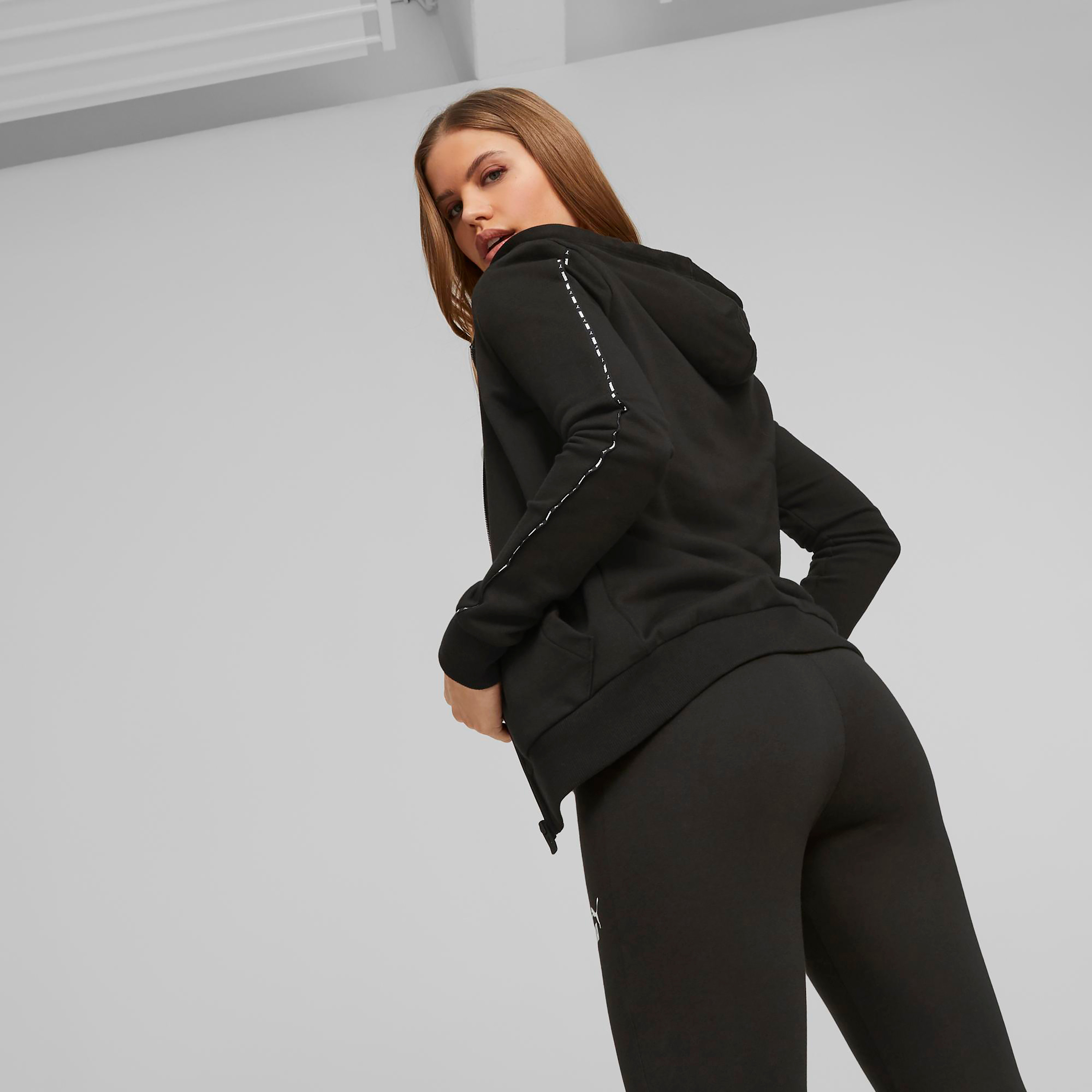 هودي من بوما باور تيب للنساء بسحّاب كامل 67422601-sports-women-clothing-hoodiesandsweatshirts-image-4