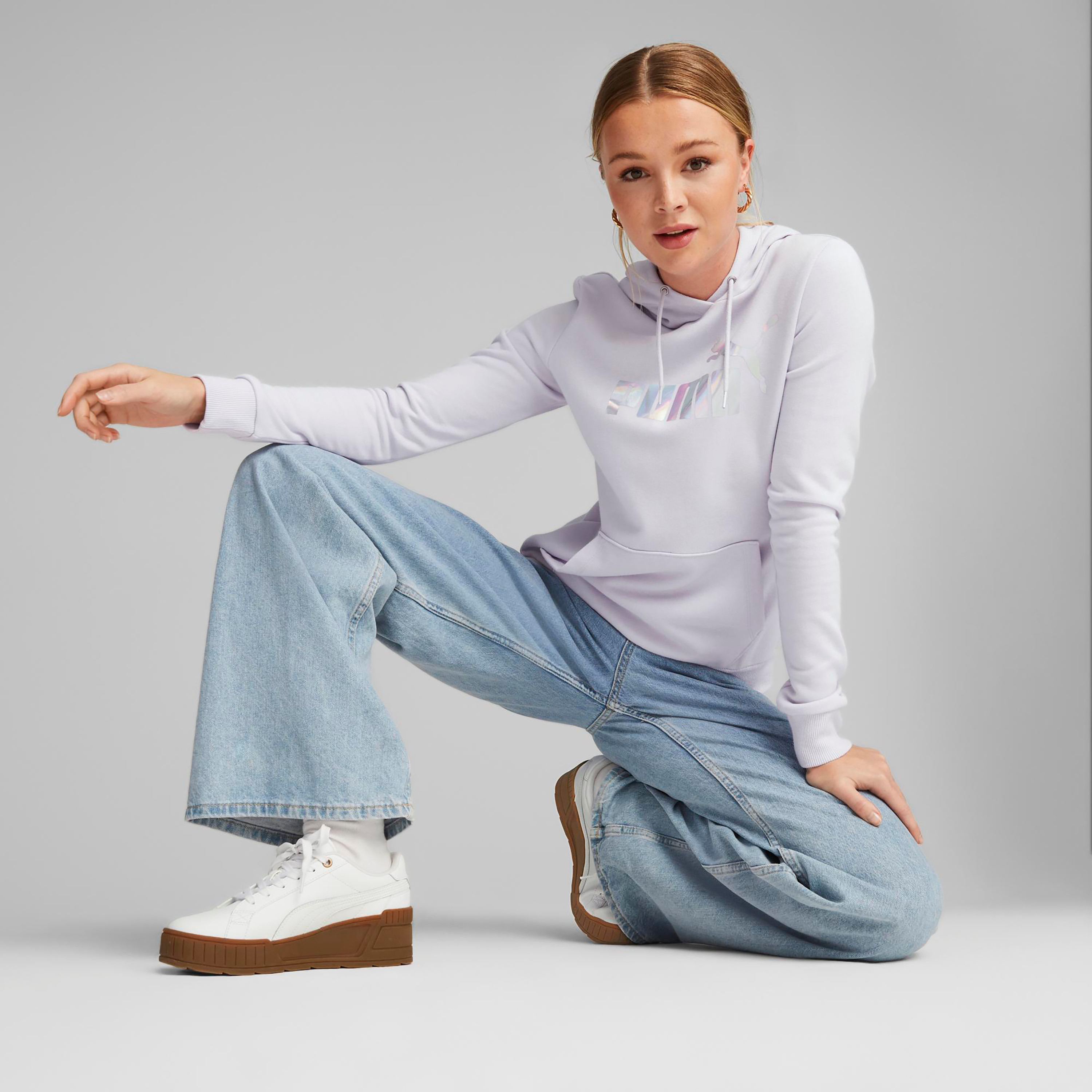هودي من بوما إسنشيال نوفا شاين للنساء 67444901-sports-women-clothing-hoodiesandsweatshirts-image-7