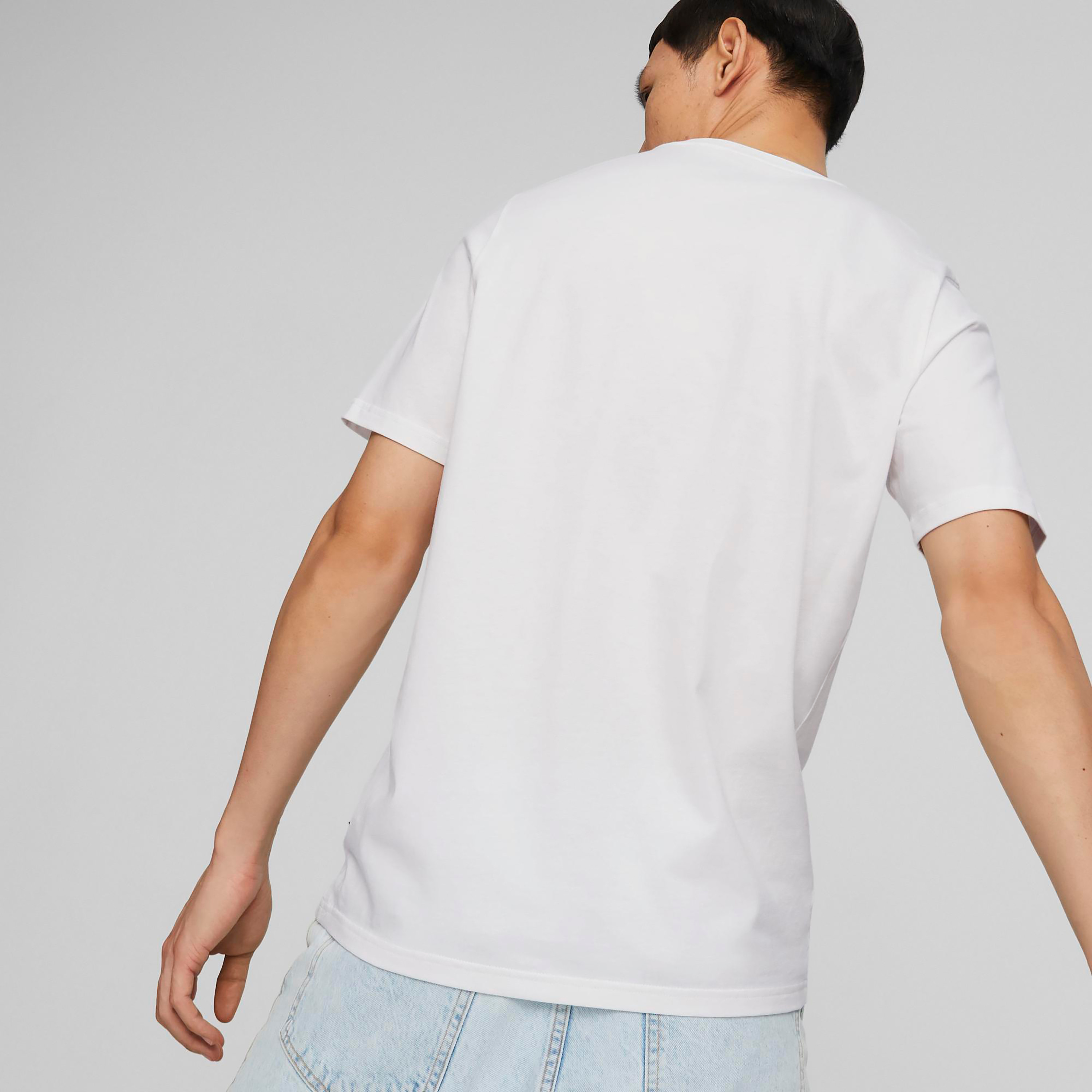 تي شيرت من بوما جرافيكس كات للرجال 67447401-men-clothing-sportswearandactivewear-tshirtsandpolos-image-9