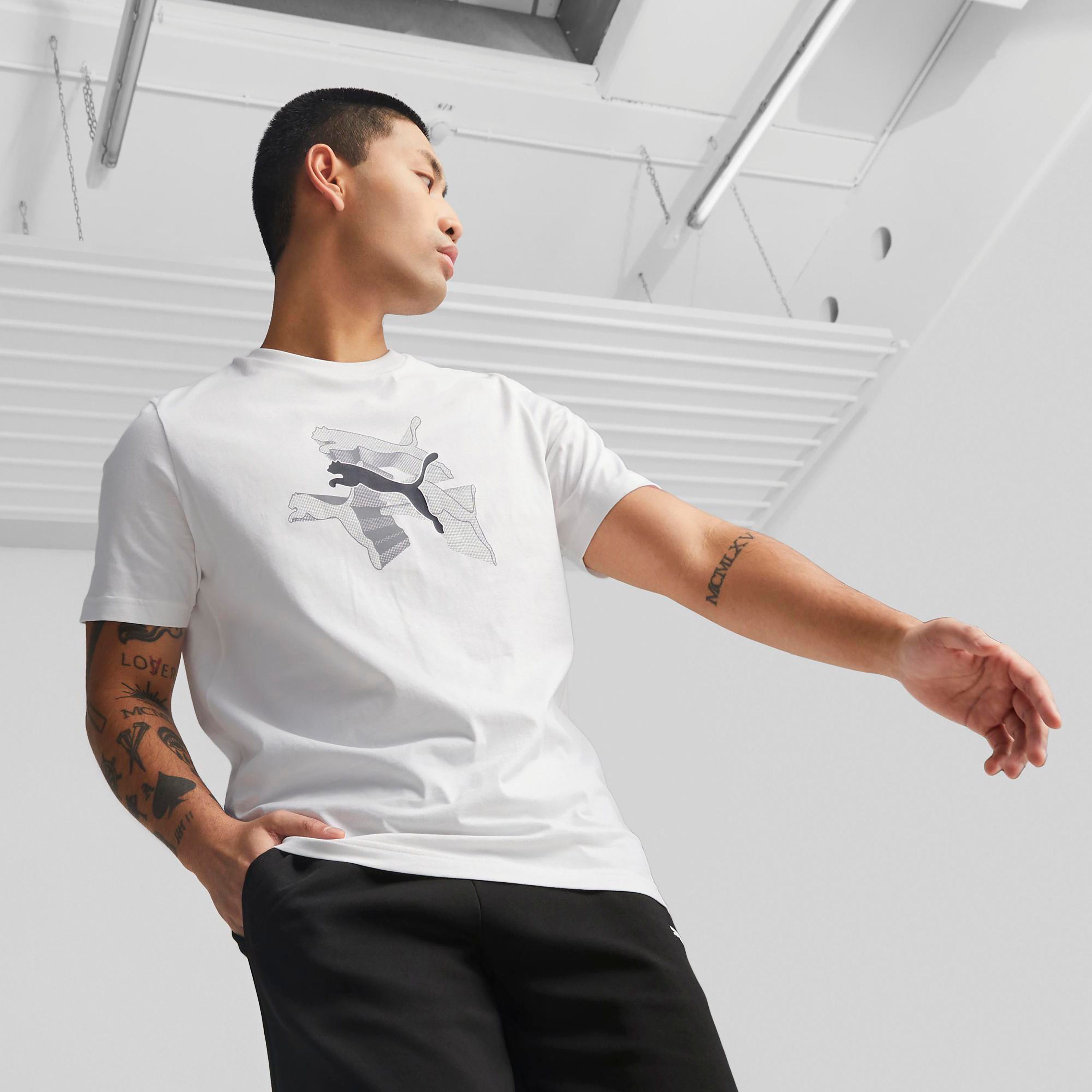 Puma Graphics Reflective Men T-Shirt 67448702-men-clothing-sportswearandactivewear-tshirtsandpolos-image-1