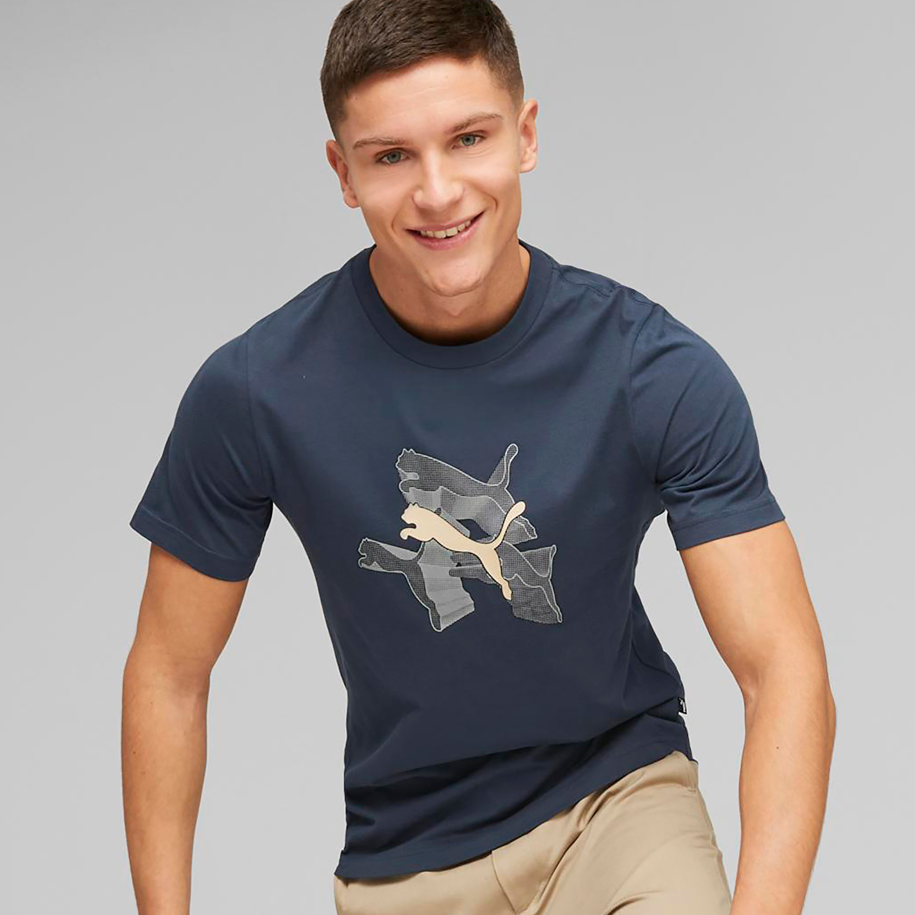 Puma Graphics Reflective Men T-Shirt 67448702-men-clothing-sportswearandactivewear-tshirtsandpolos-image-6