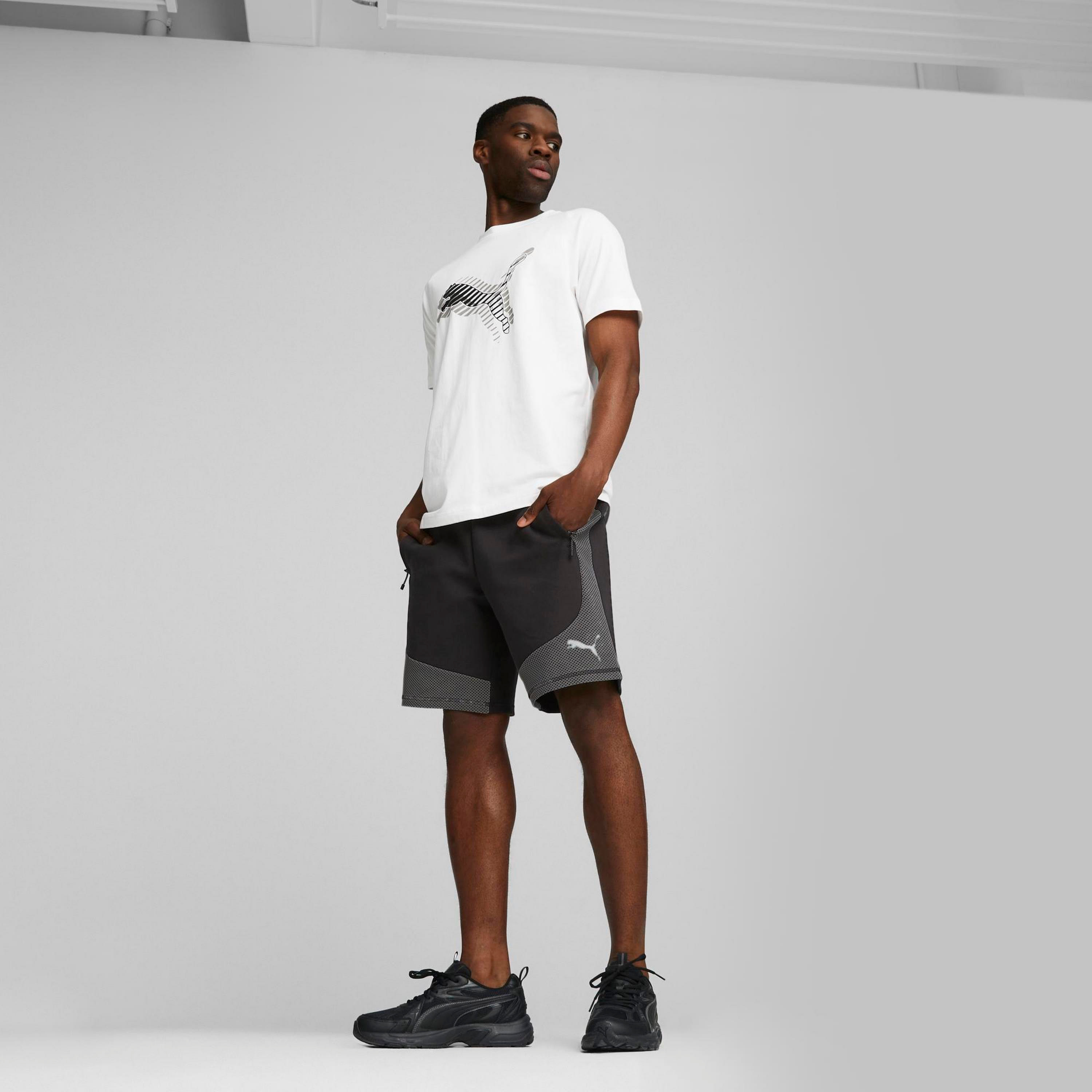 تيشيرت دينا ميكس جرافيك من بوما للرجال | 675937-men-clothing-sportswearandactivewear-tshirtsandpolos-image-2