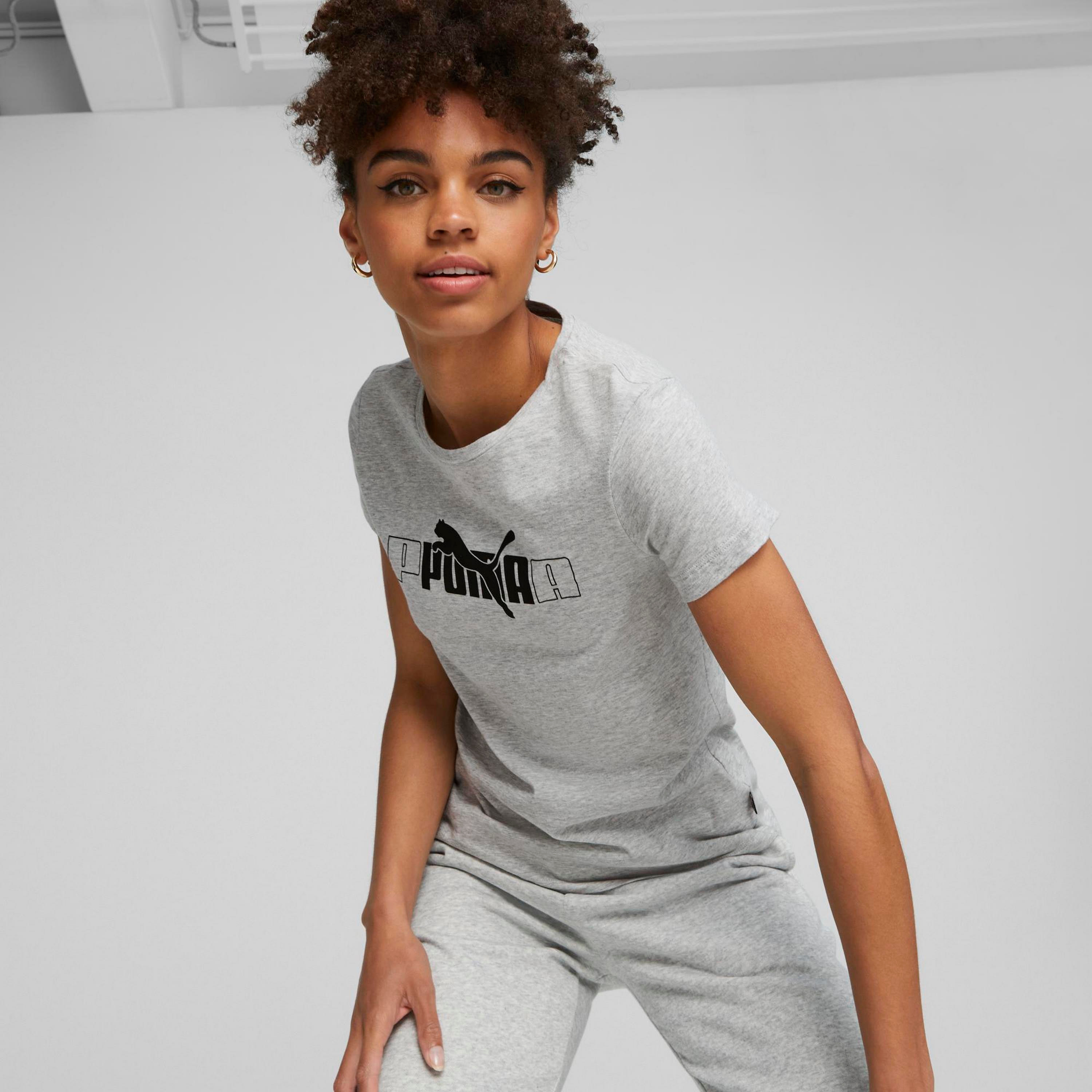 تي شيرت من بوما إسنشيال لوجو لاب للنساء | 675953-sports-women-clothing-tshirtsandvests-image-1