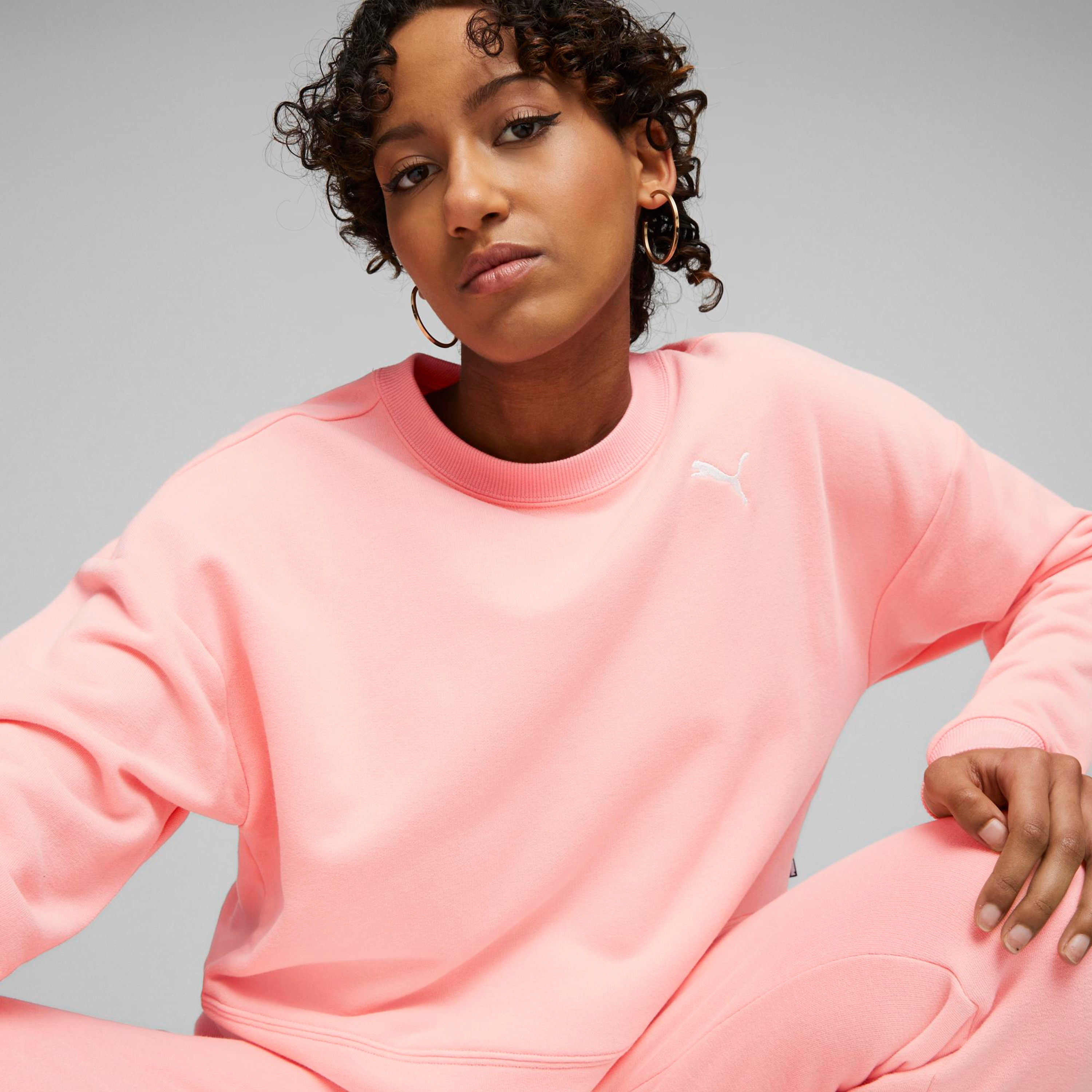 بدلة رياضية للنساء لونج وير من بوما | 676089-sports-women-clothing-trackpantsandtracksuits-image-5