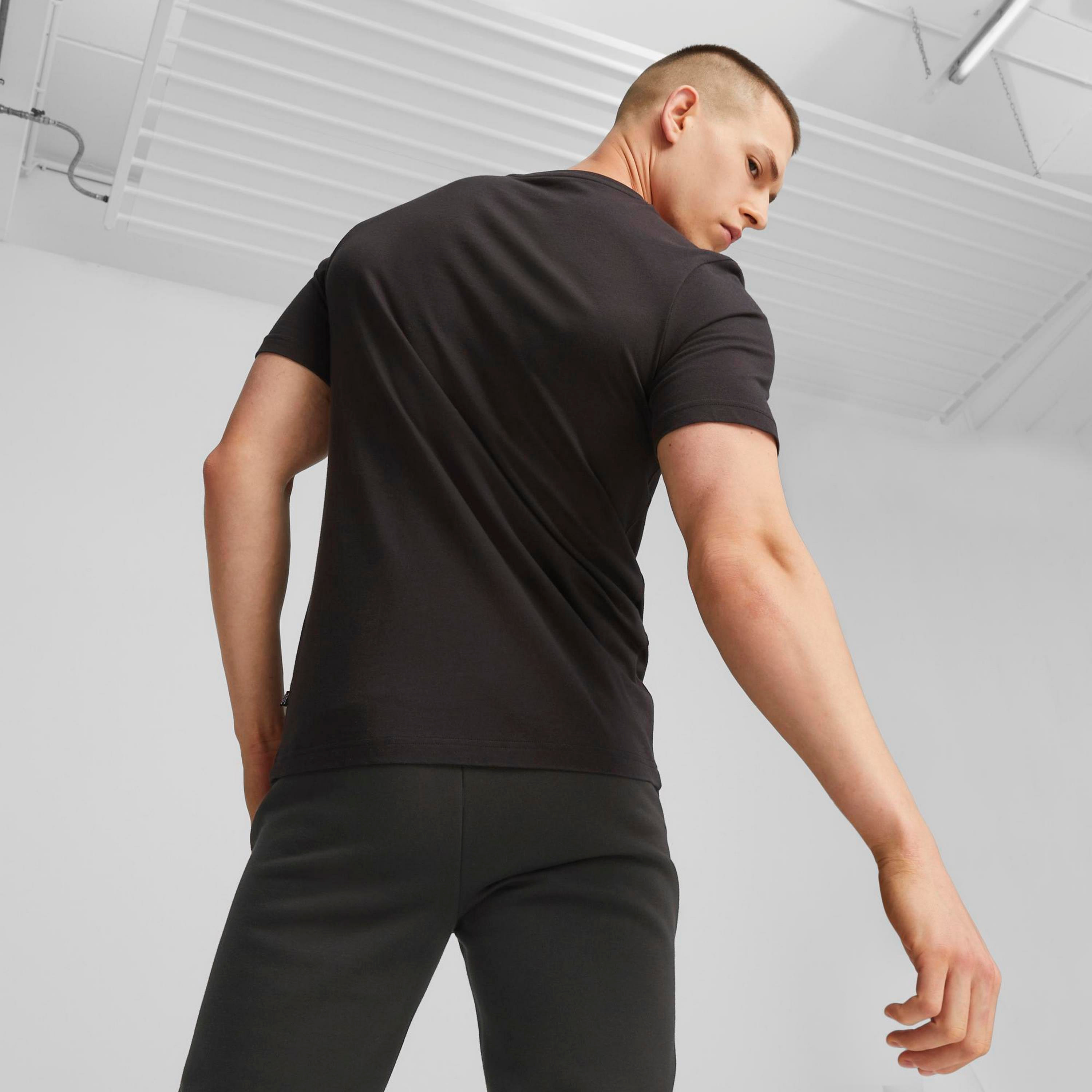 Puma Essential Multicolor Men T-Shirt | 677170-men-clothing-sportswearandactivewear-tshirtsandpolos-image-2