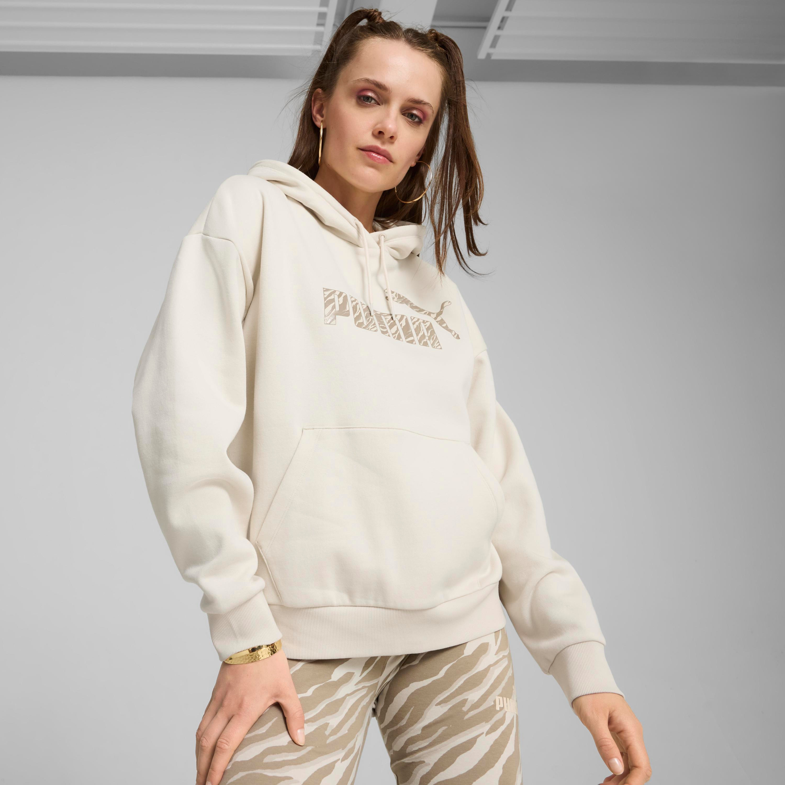 هودي إي اس اس+ أنيمال للنساء من بوما 68149287 | OE-sports-women-clothing-hoodiesandsweatshirts-image-1