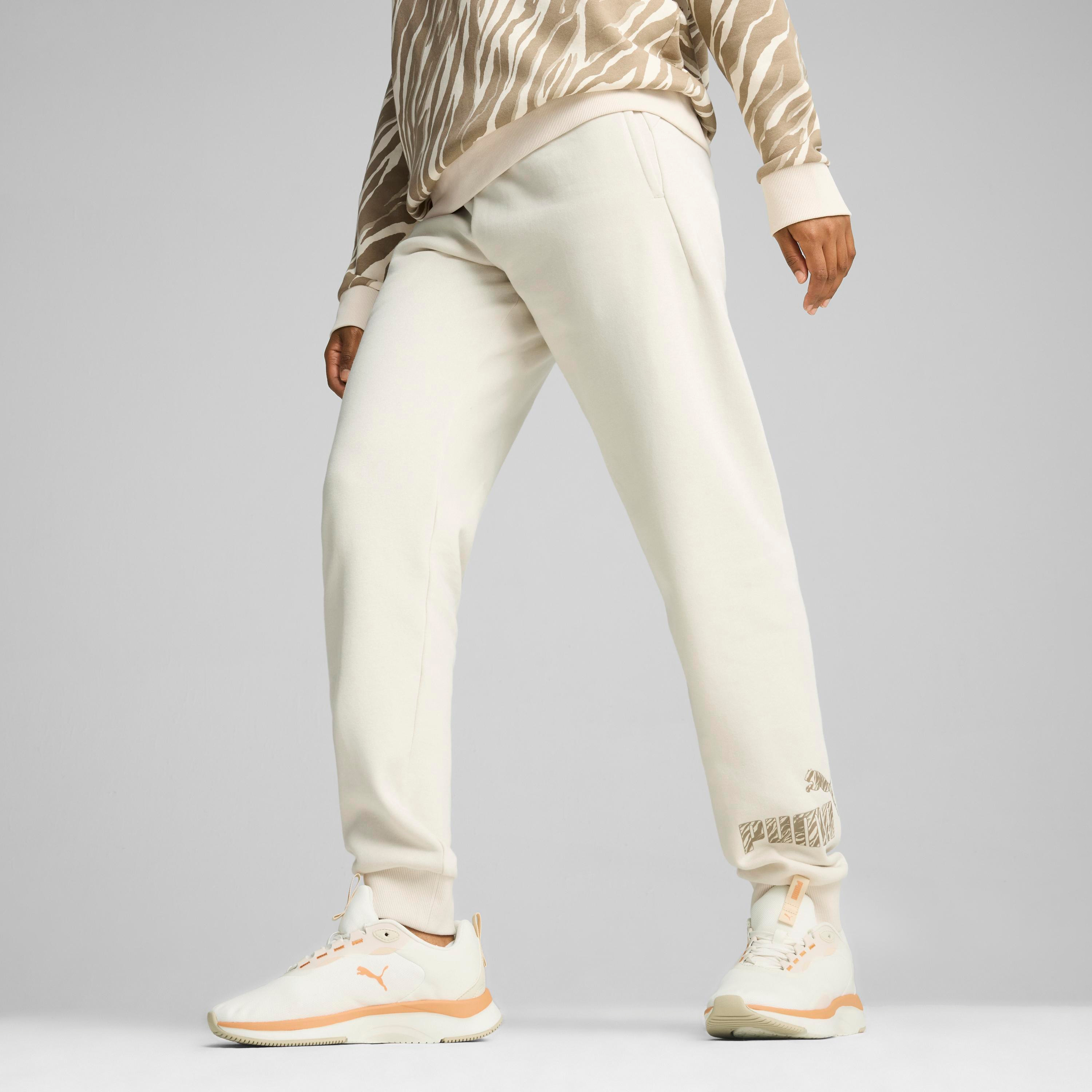 بنطال رياضي إي اس اس+ أنيمال للنساء من بوما 68149687 | OE-women-clothing-bottoms-joggers-image-1