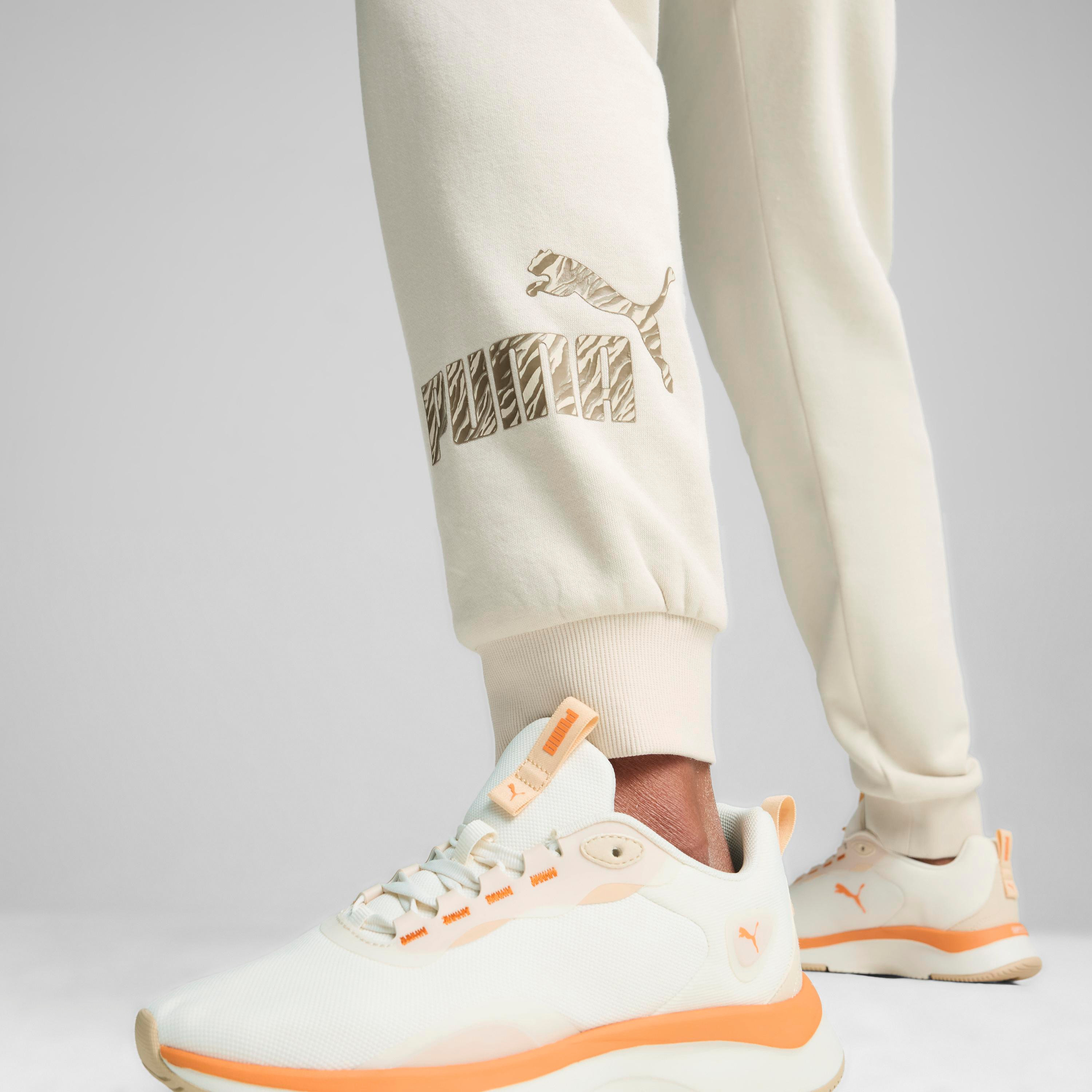 بنطال رياضي إي اس اس+ أنيمال للنساء من بوما 68149687 | OE-women-clothing-bottoms-joggers-image-4