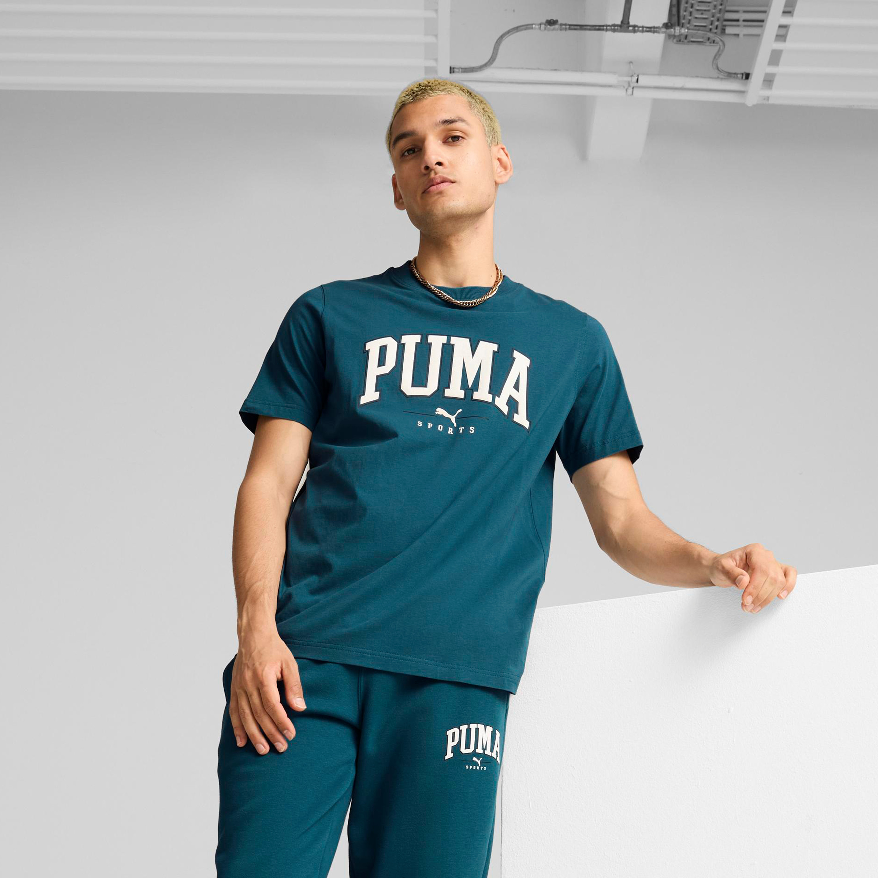 تيشيرت للرجال بطبعة سكواد بيج جرافيك من بوما | OE-men-clothing-sportswearandactivewear-tshirtsandpolos-image-6