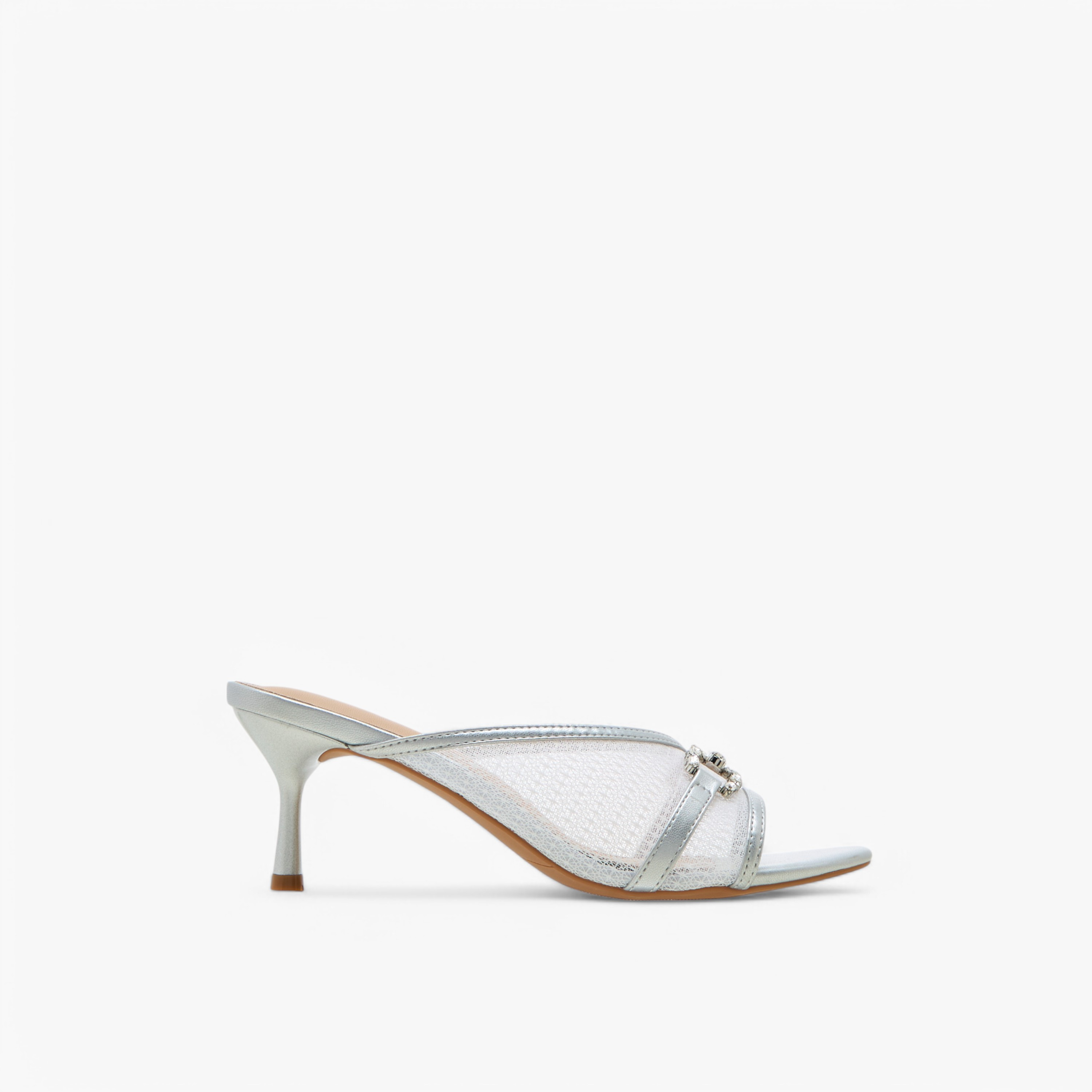 صندل سهل الارتداء مزيّن بكعب عريض من فلورا بيلا-women-shoes-sandals-heeled-image-3