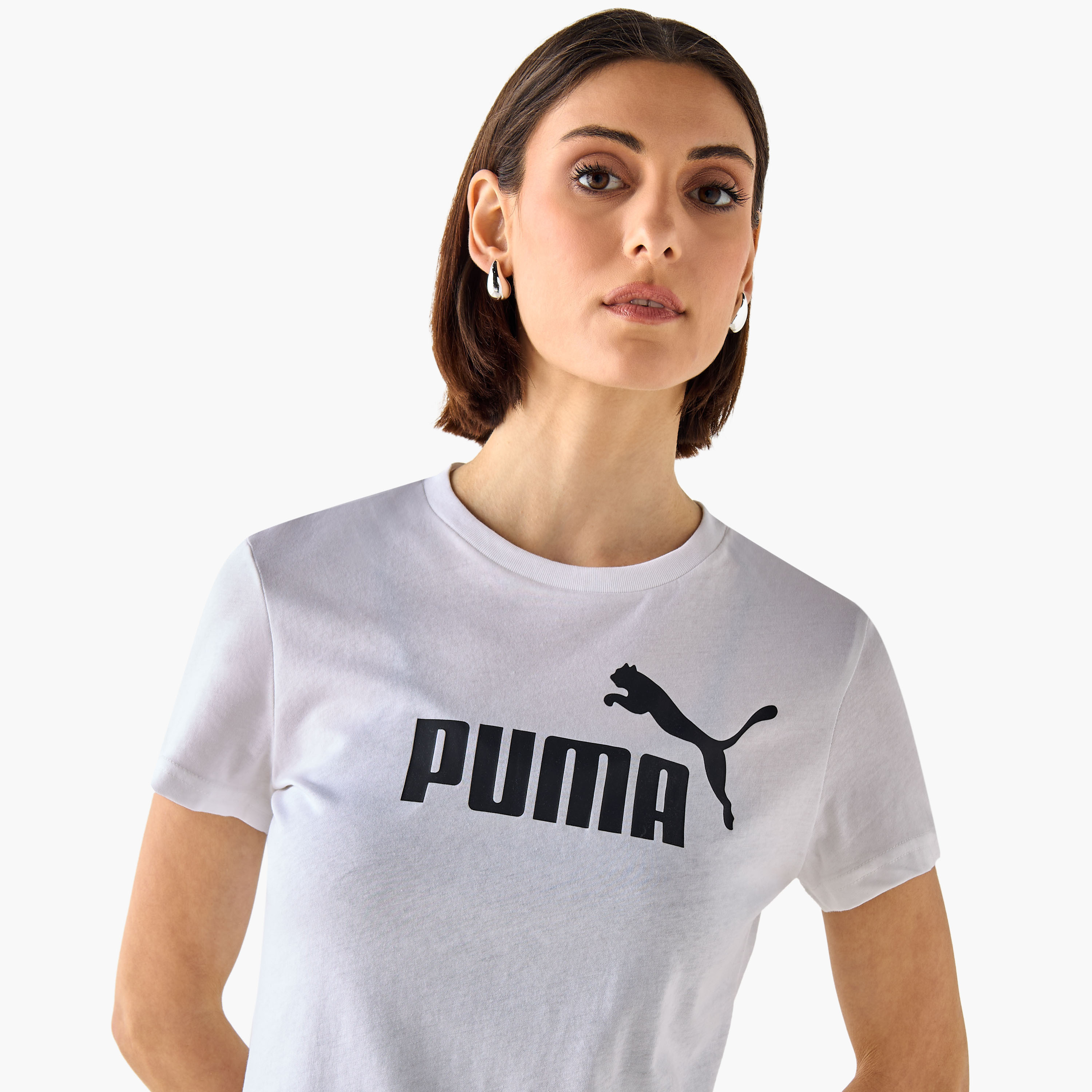 بوما - تيشيرت ايسينشال لوقو - للنساء 682370 | OE-women-clothing-tshirts-image-2