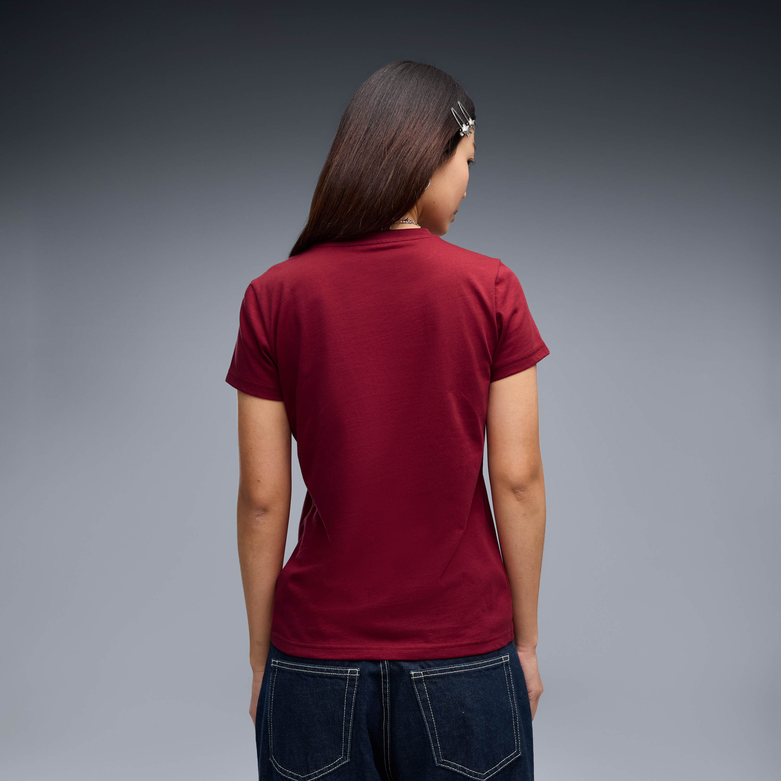 بوما- تيشيرت نسائي أساسي صغير بشعار رقم 1 682373 | OE-sports-women-clothing-tshirtsandvests-image-3