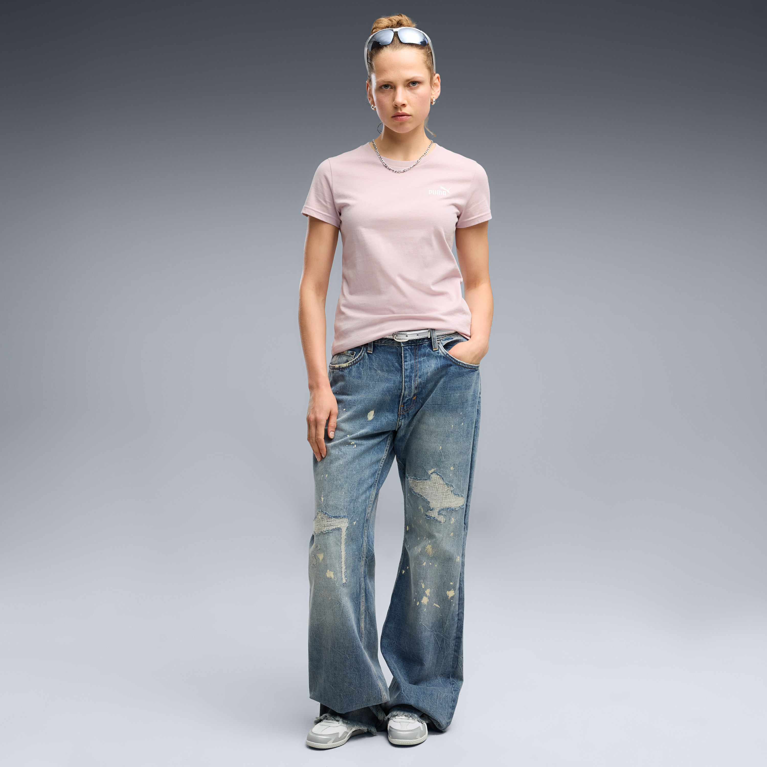 Puma Women's Essentials Small No. 1 Logo Tee 682373 | OE-sports-women-clothing-tshirtsandvests-image-2