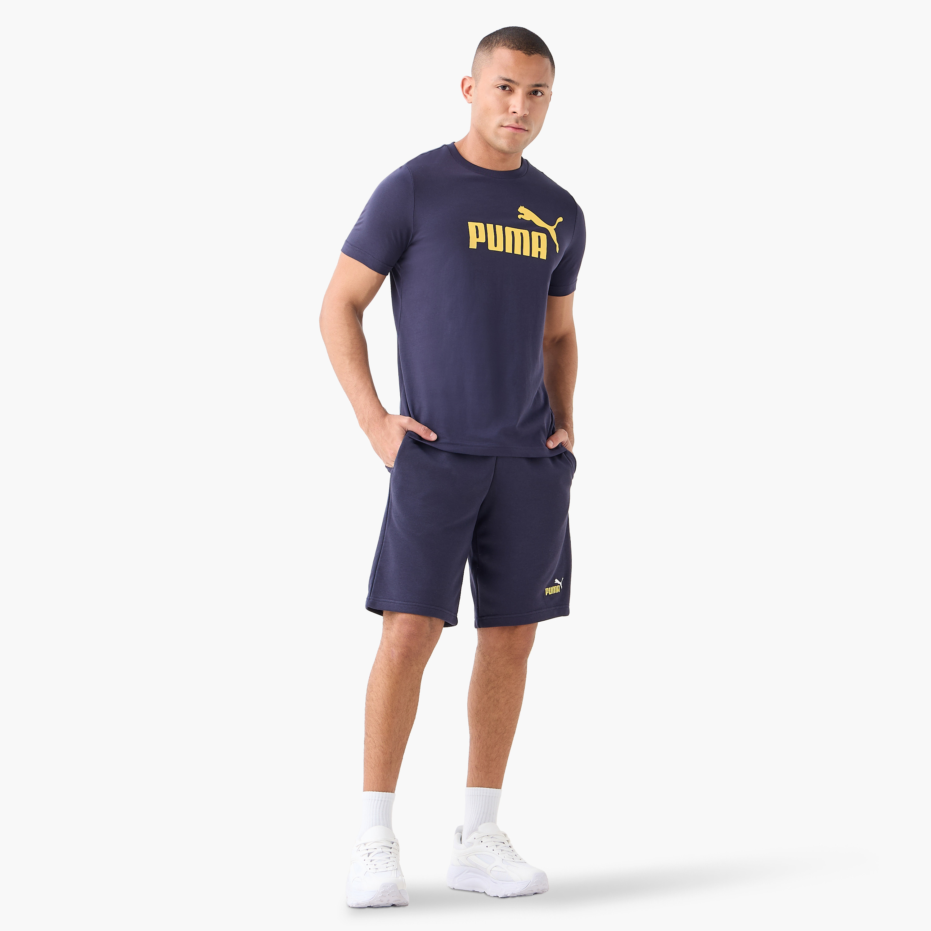 بوما - تيشيرت ايسينشال لوقو - للرجال 682533 | OE-men-clothing-sportswearandactivewear-tshirtsandpolos-image-2