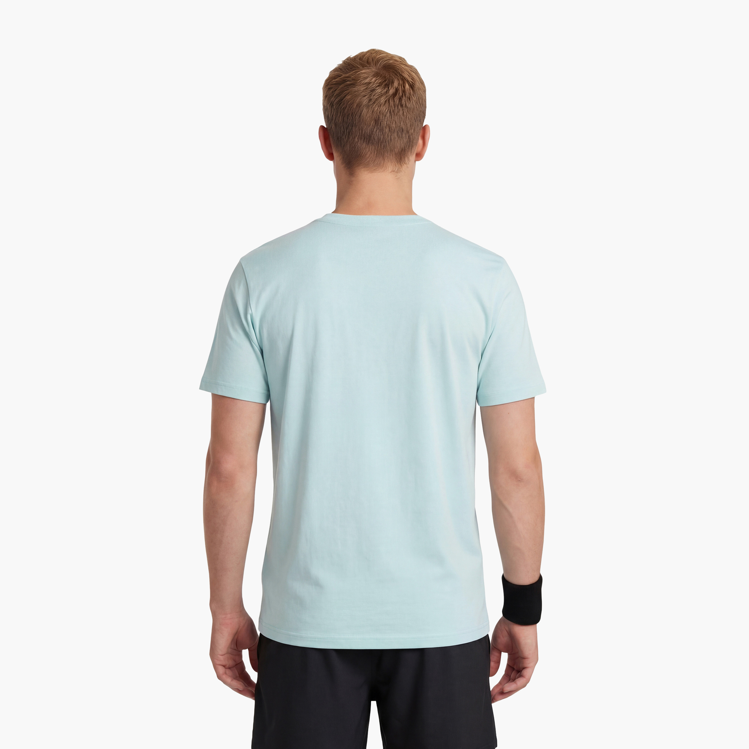 بوما - تيشيرت ايسينشال لوقو - للرجال 682533 | OE-men-clothing-sportswearandactivewear-tshirtsandpolos-image-4