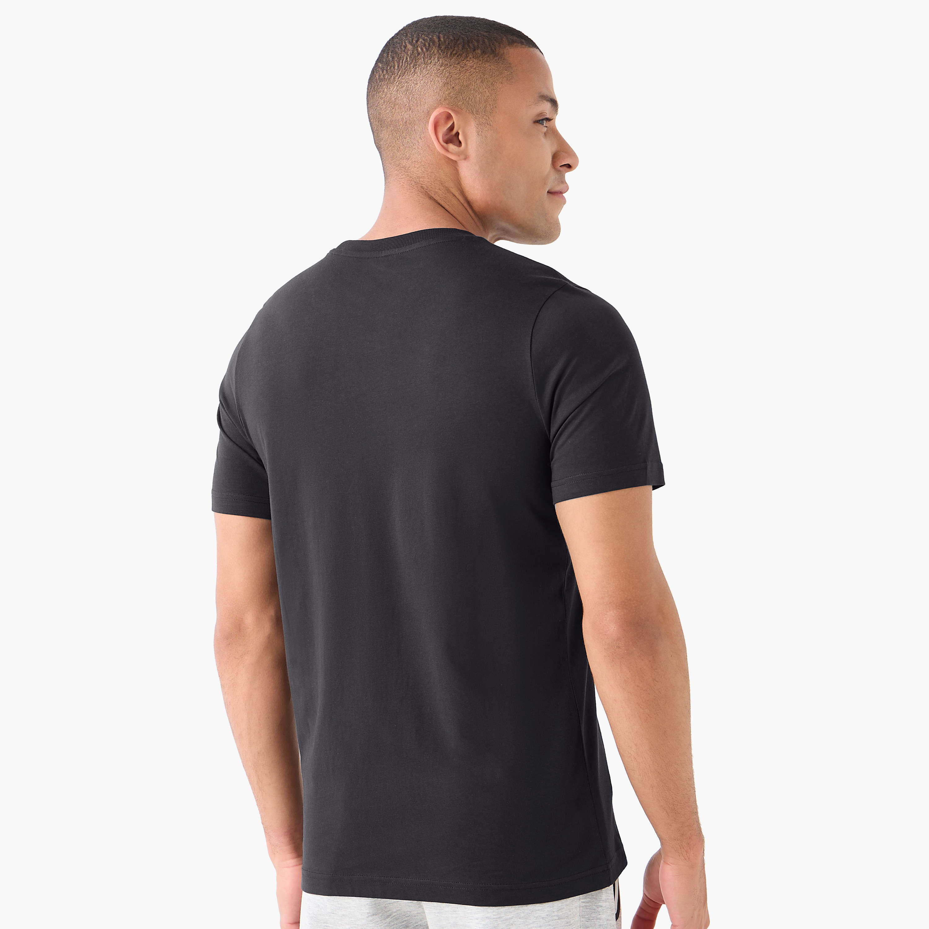 Puma Men's Essential Small Logo Tee 682538 | OE-men-clothing-sportswearandactivewear-tshirtsandpolos-image-3