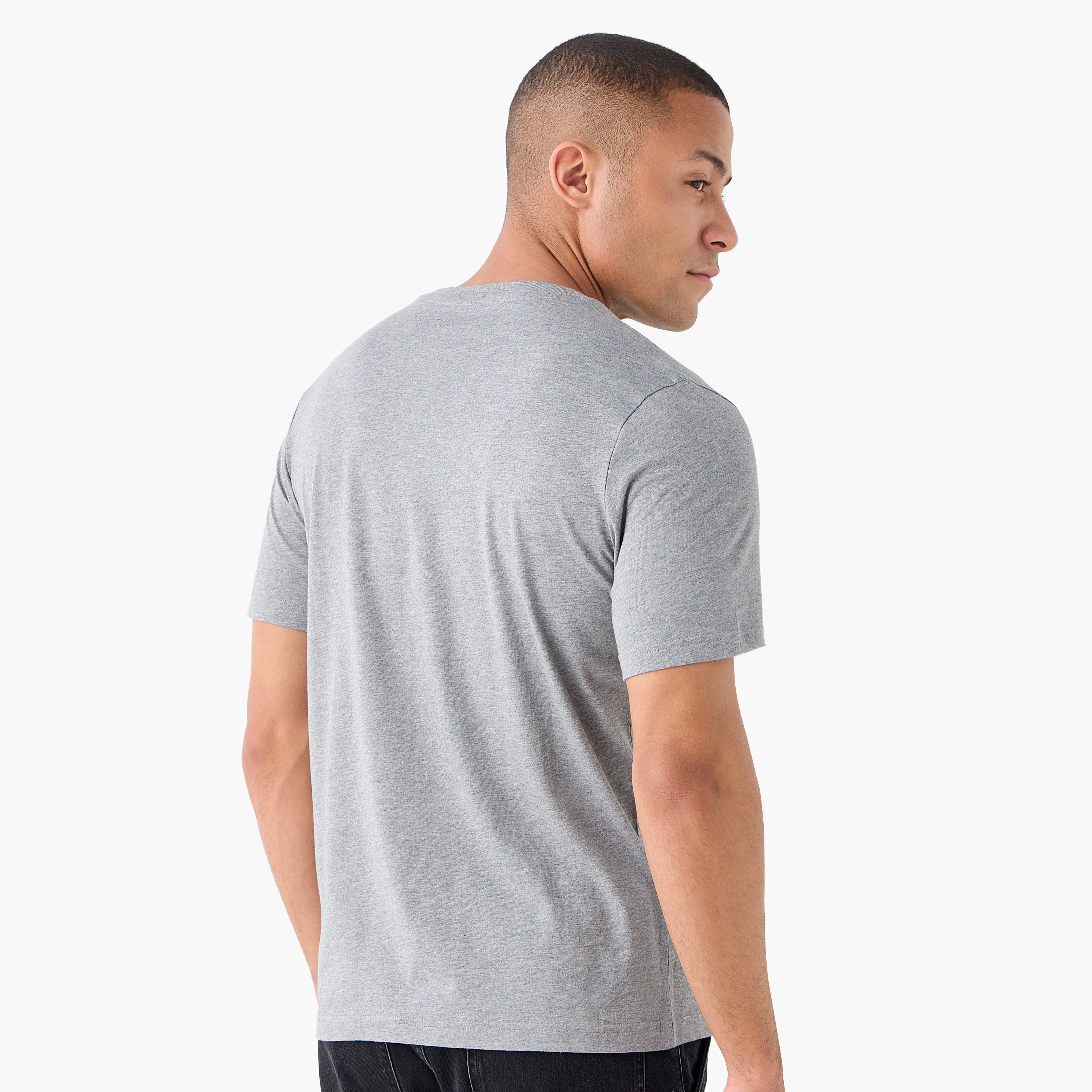 بوما - تيشيرت ايسينشال سمول لوقو - للرجال 682538 | OE-men-clothing-sportswearandactivewear-tshirtsandpolos-image-13