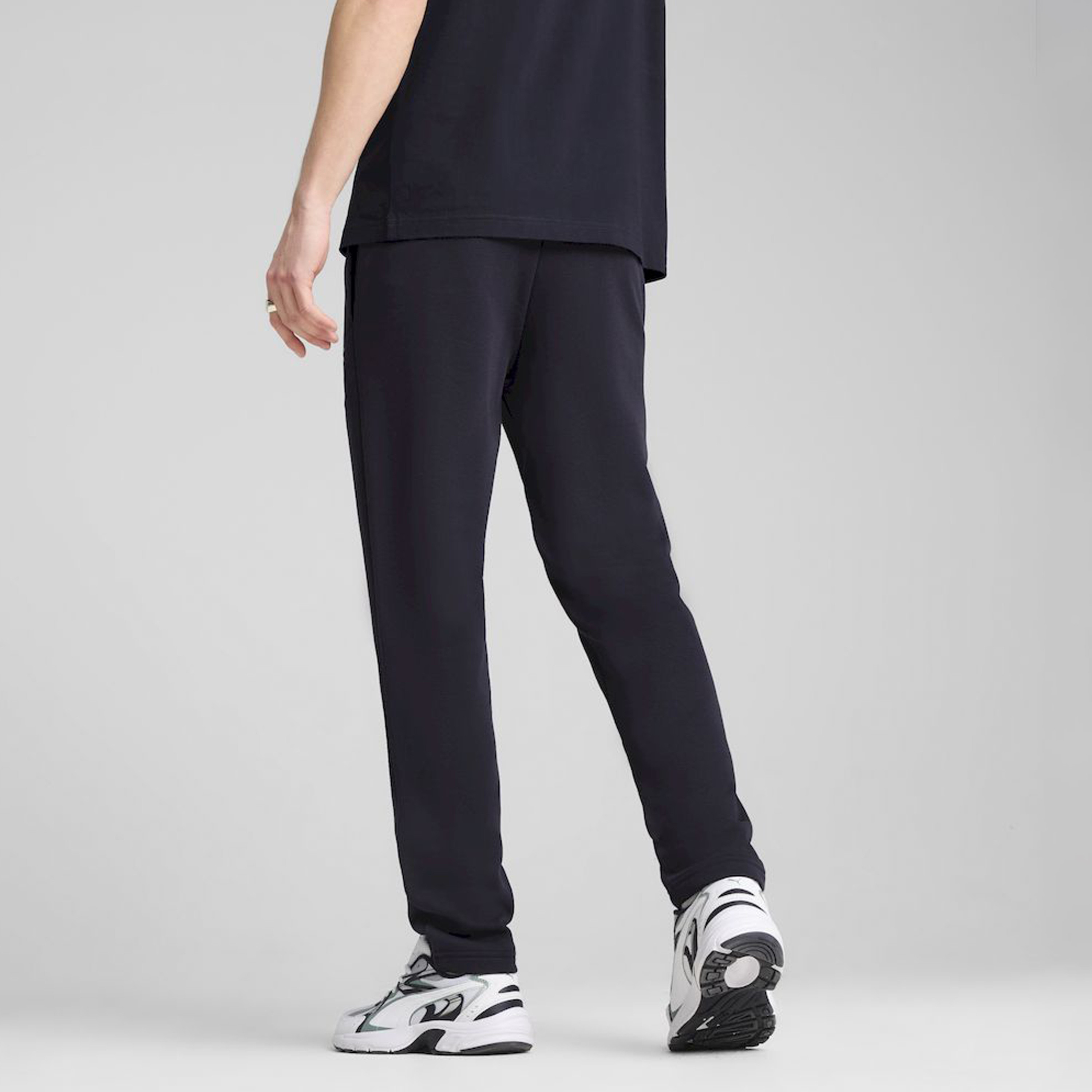 Puma Men's Essentials No. 1 Logo Sweatpants 682612 | OE-sports-men-clothing-bottoms-image-3