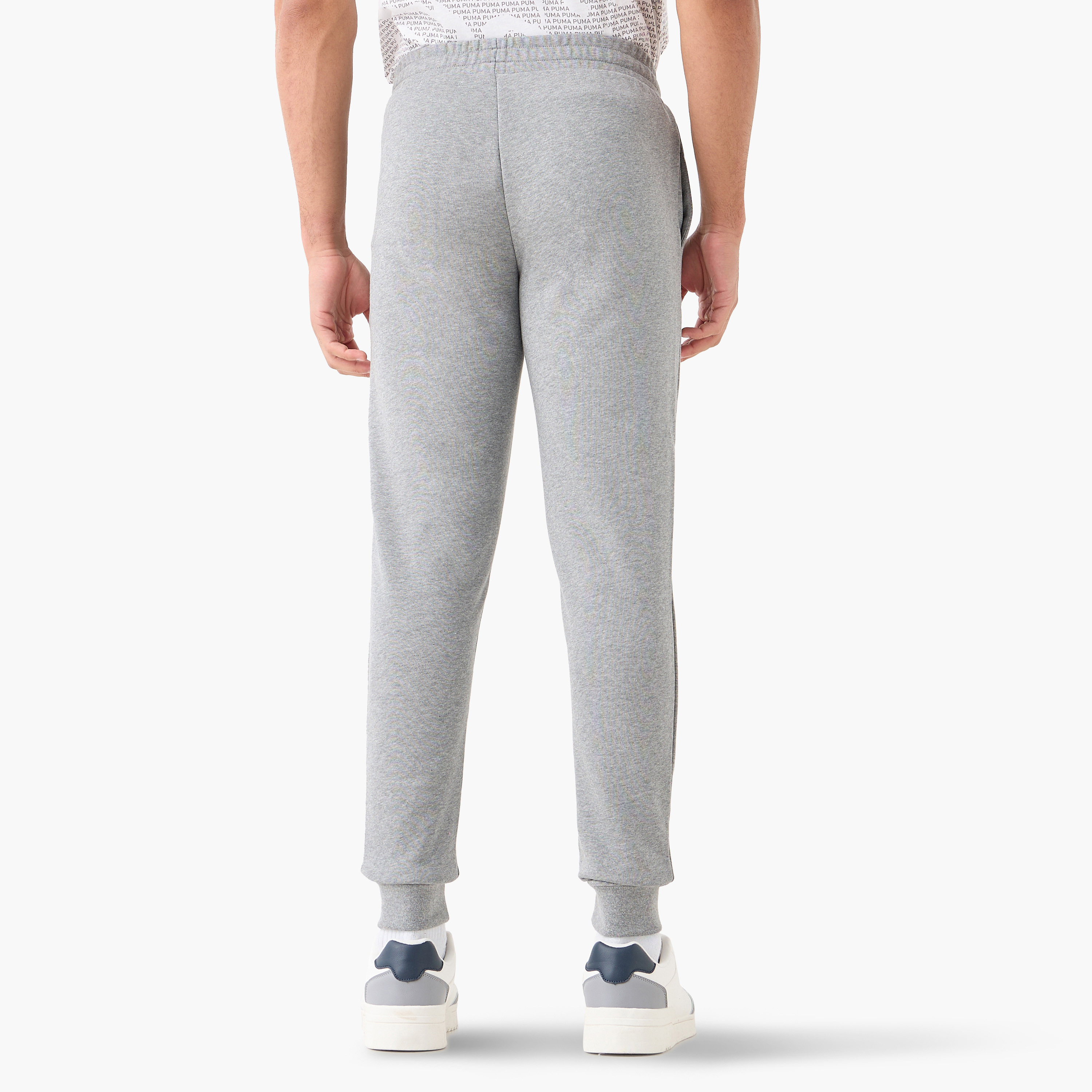 بوما - بنطال رياضي ايسينشال لوقو سليم - للرجال 682644 | OE-men-clothing-sportswearandactivewear-bottoms-image-8