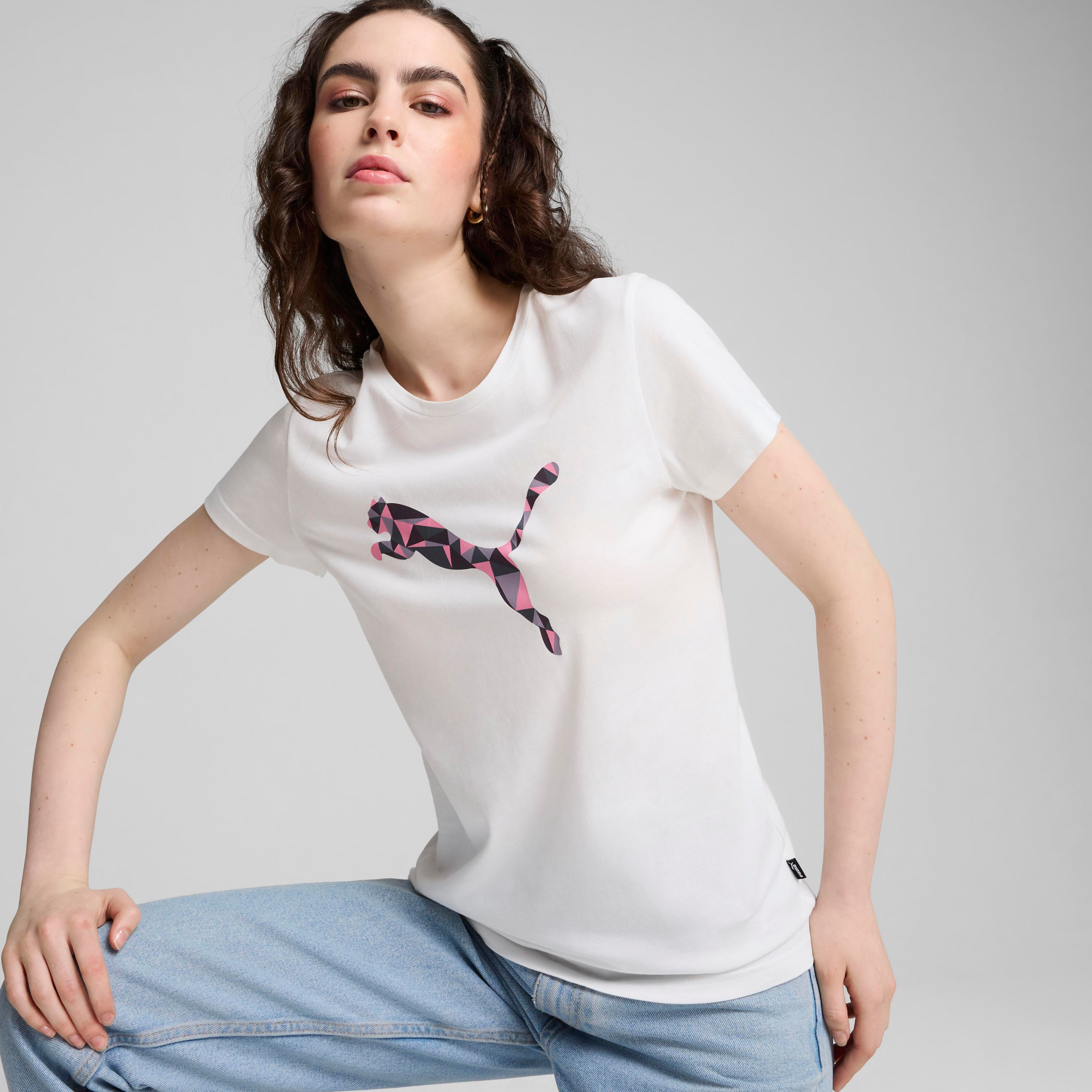 تيشيرت للسيدات جرافيكس كات من بوما | OE-women-clothing-tshirts-image-5