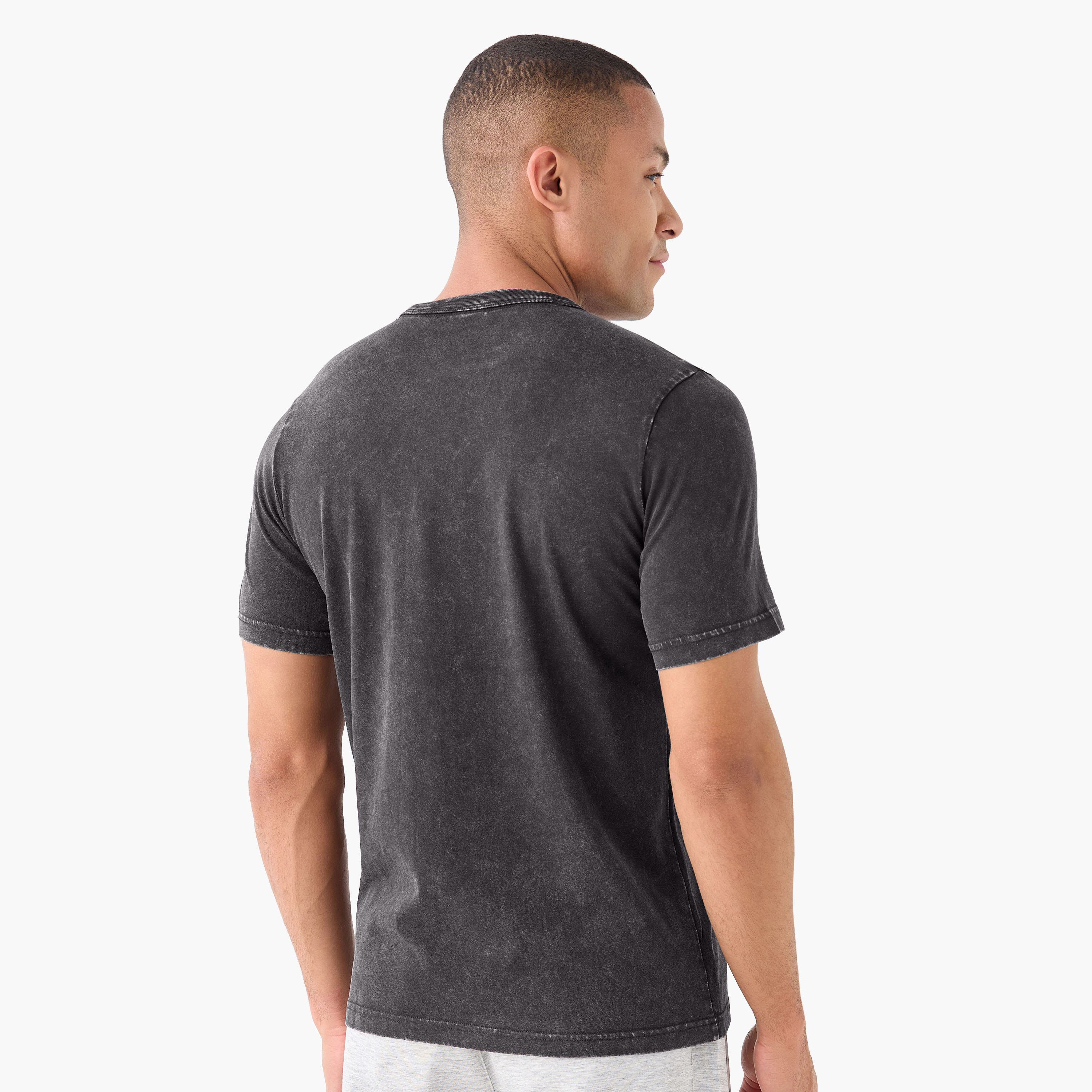 Puma Men's Class Washed Tee 684640 | OE-men-clothing-sportswearandactivewear-tshirtsandpolos-image-3